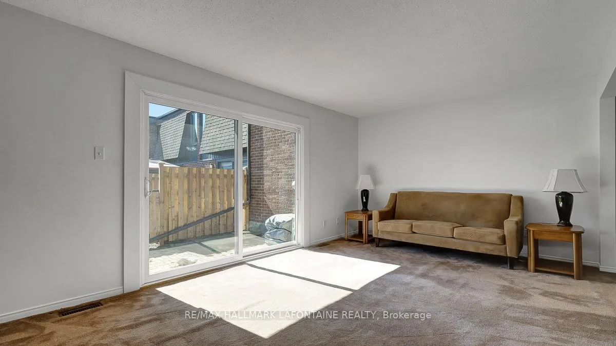Photo 4 of Unit 46, 890 Cahill Drive W, Ottawa, Hunt Club — HOMEH