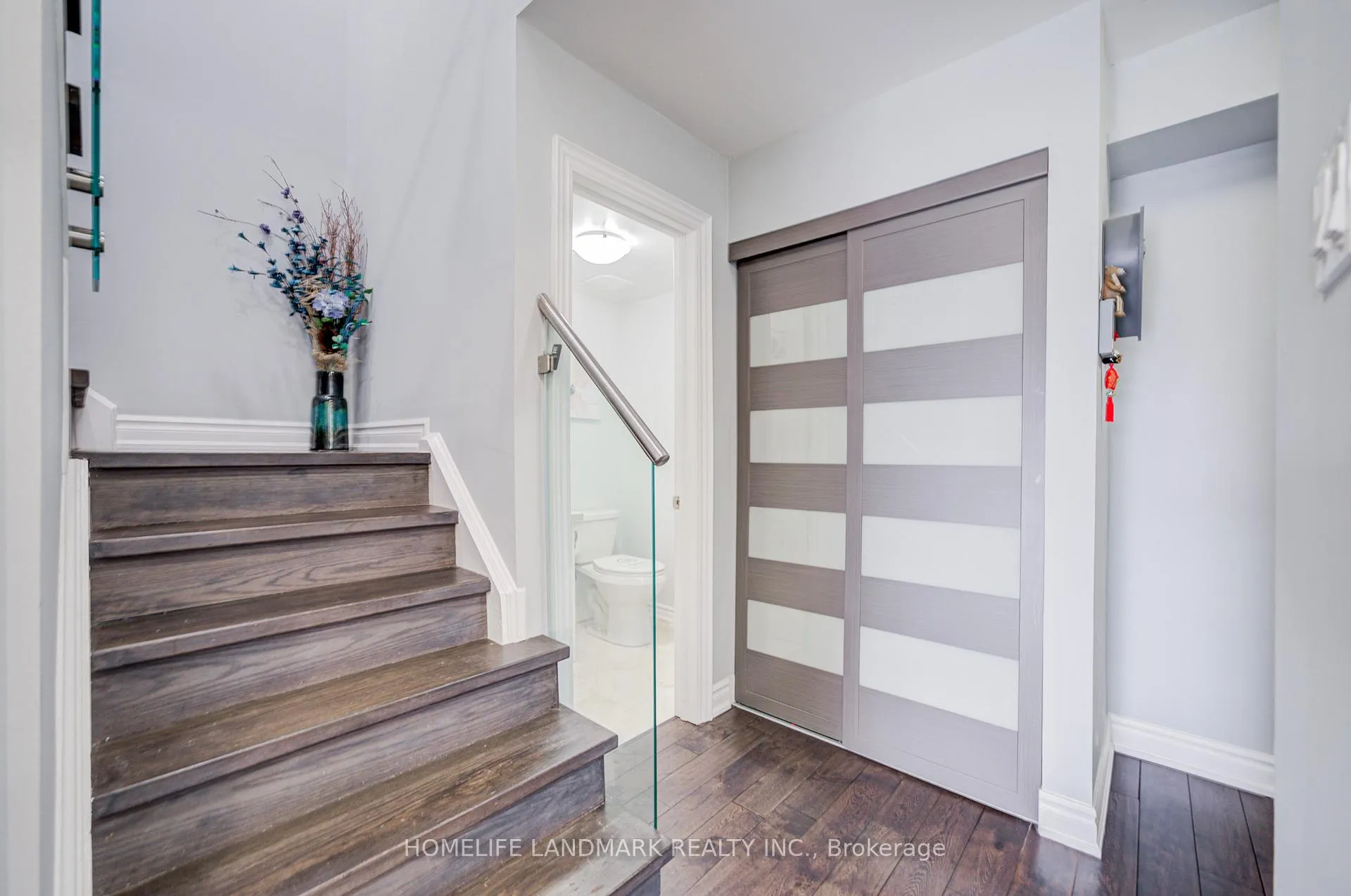 Photo 5 of 45 Longmeadow Crescent, Markham, Milliken Mills West — HOMEH