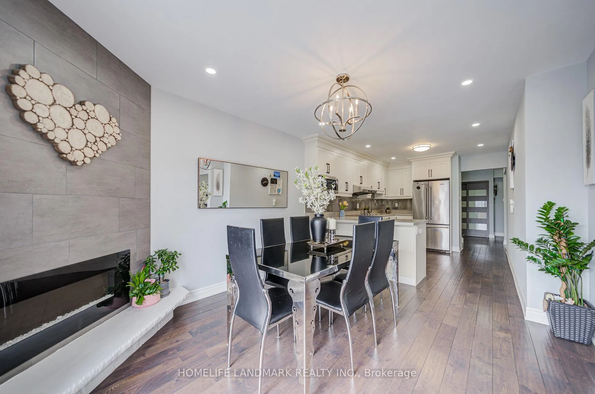 Photo 12 of 45 Longmeadow Crescent, Markham, Milliken Mills West — HOMEH