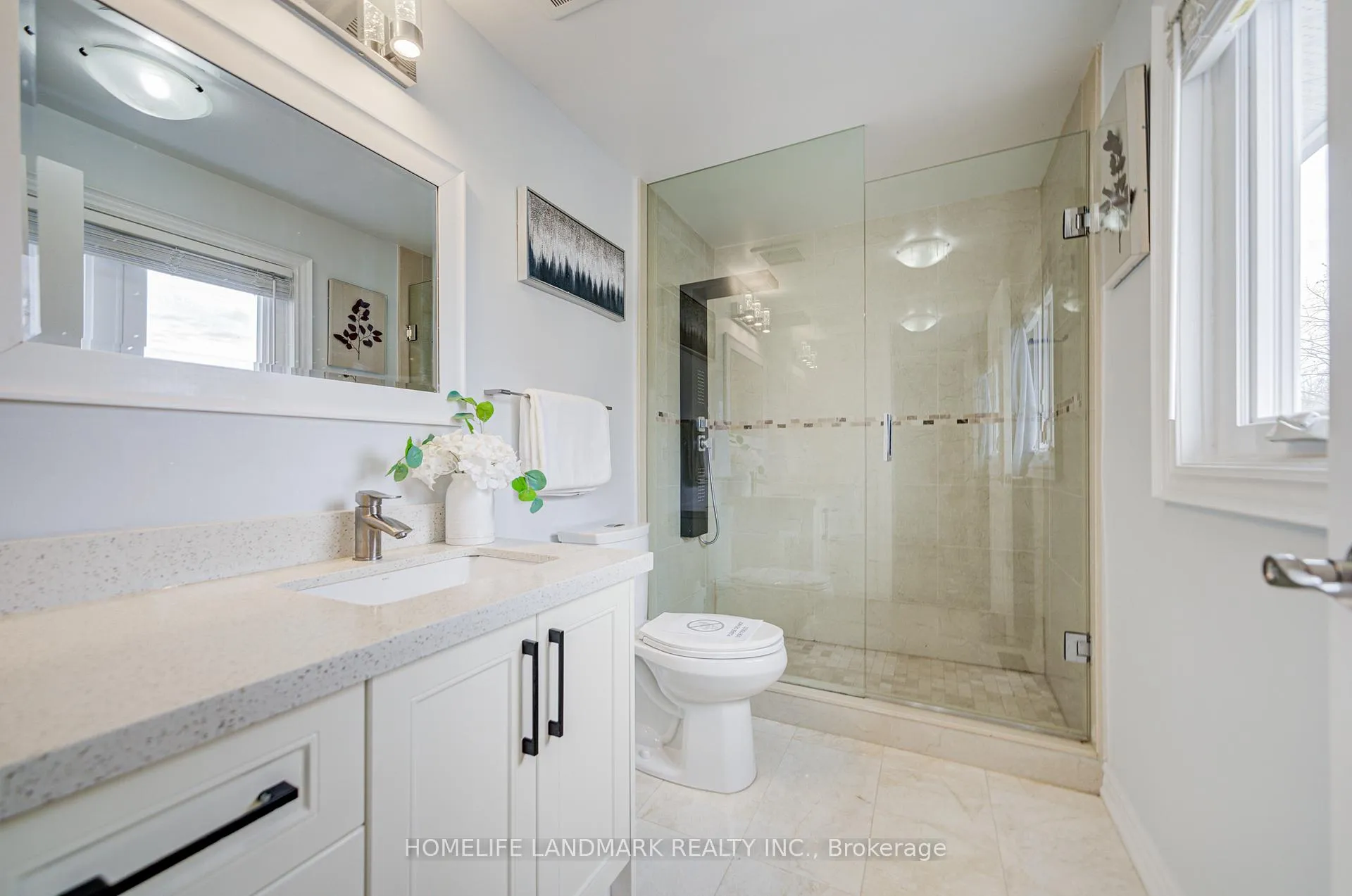 Photo 18 of 45 Longmeadow Crescent, Markham, Milliken Mills West — HOMEH