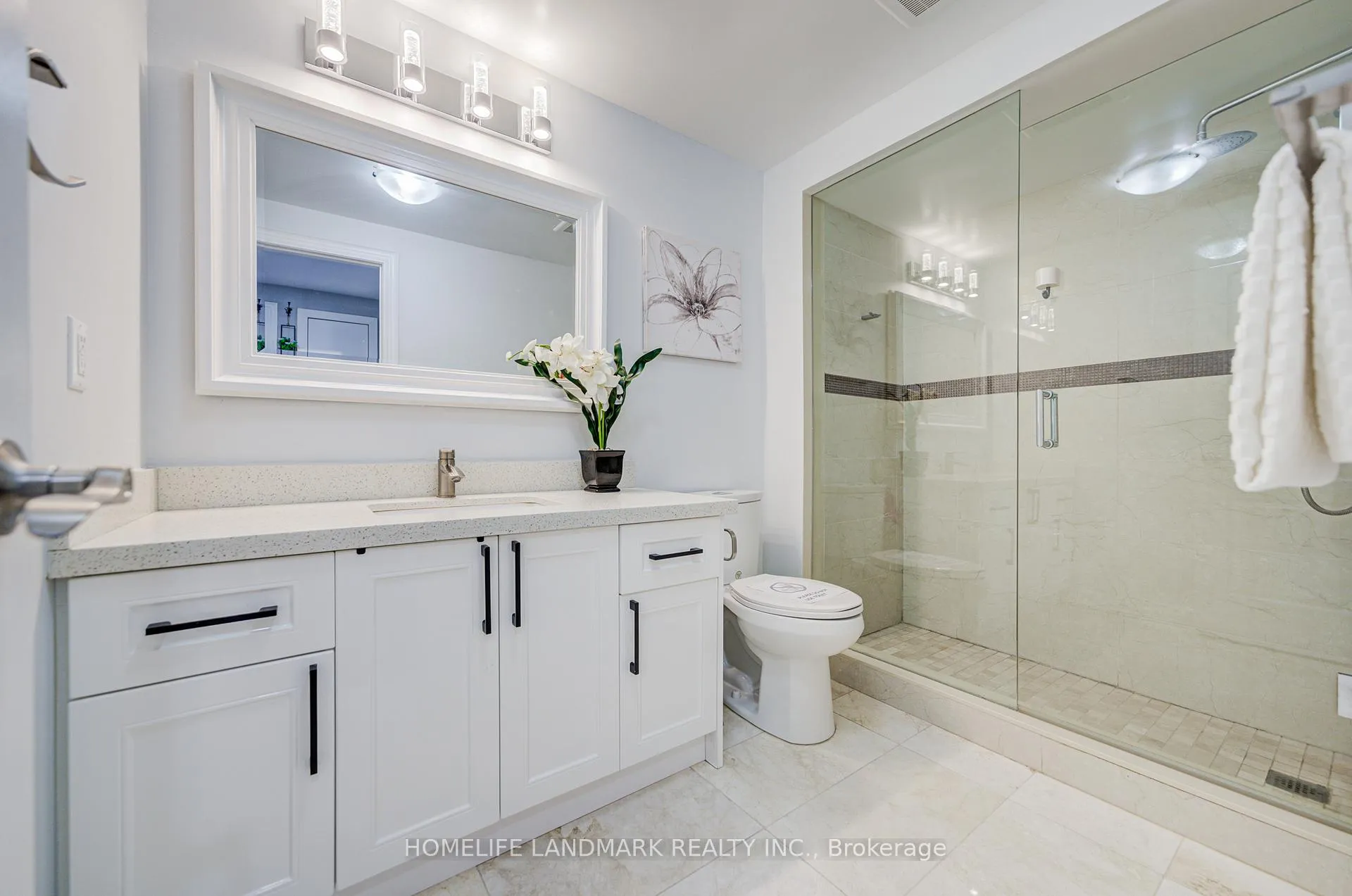 Photo 21 of 45 Longmeadow Crescent, Markham, Milliken Mills West — HOMEH