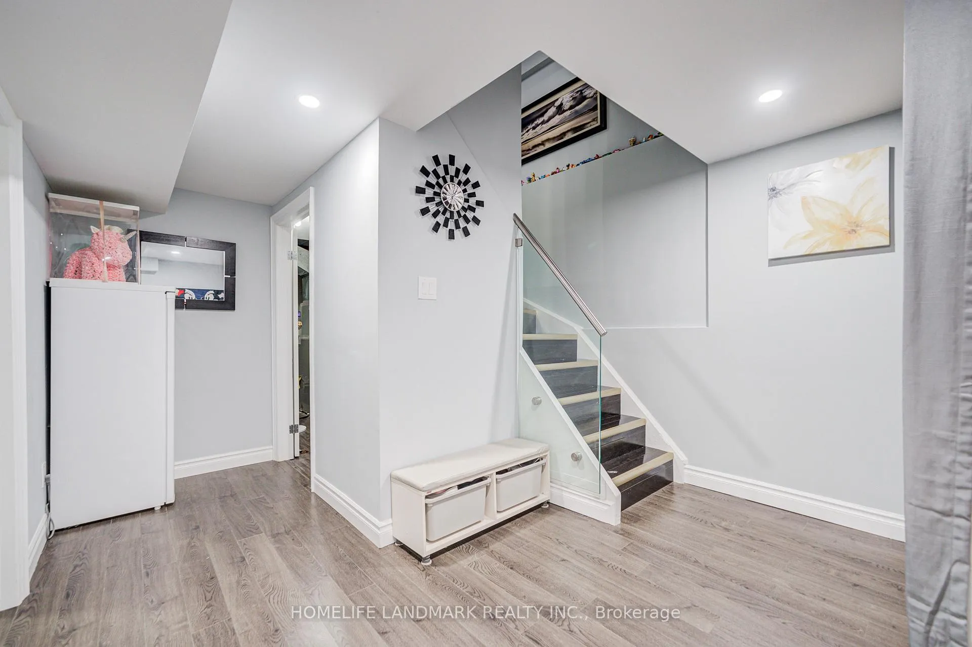 Photo 22 of 45 Longmeadow Crescent, Markham, Milliken Mills West — HOMEH