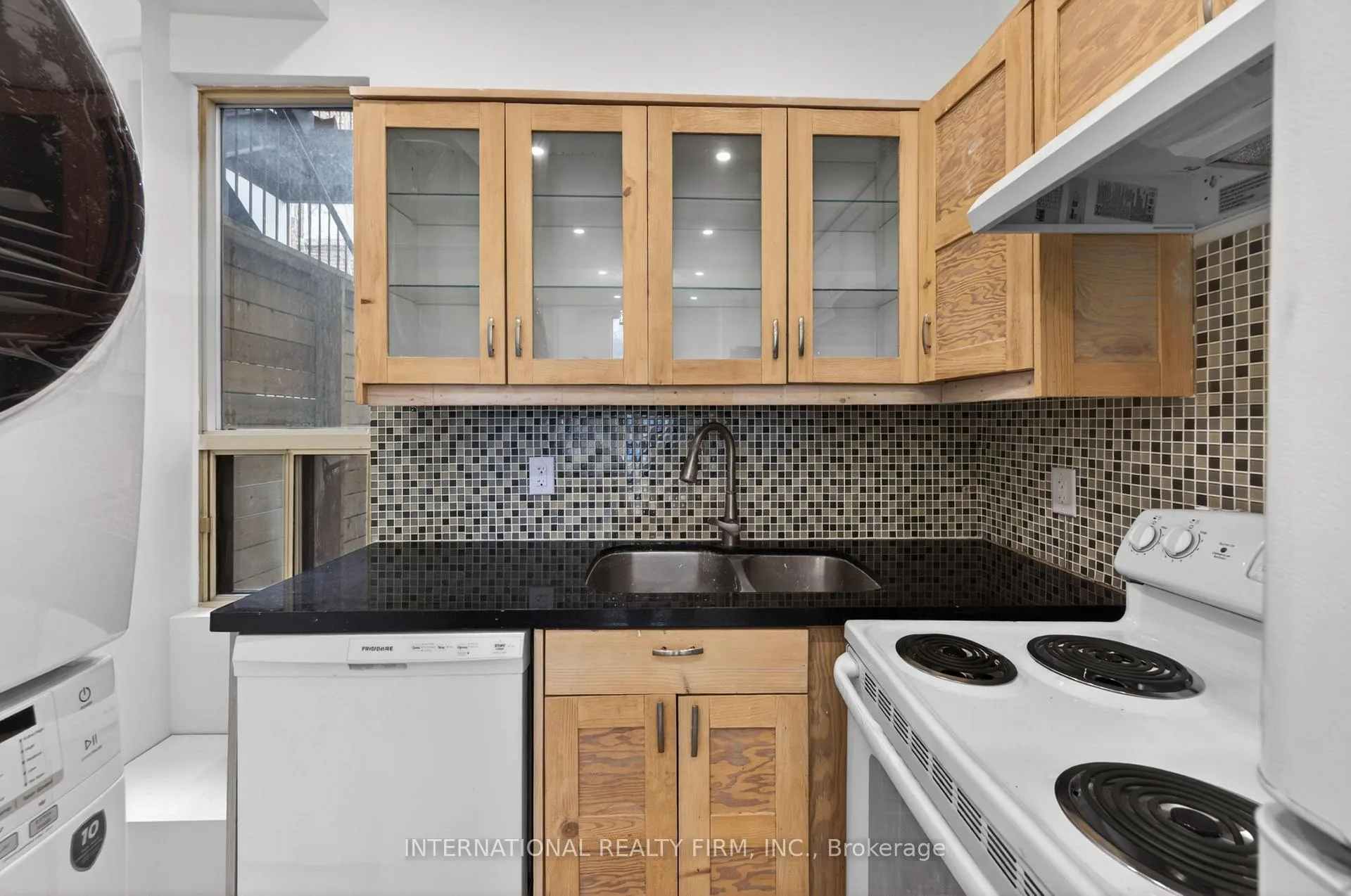 Photo 8 of Unit 2, 269 Ontario Street, Toronto, Moss Park — HOMEH