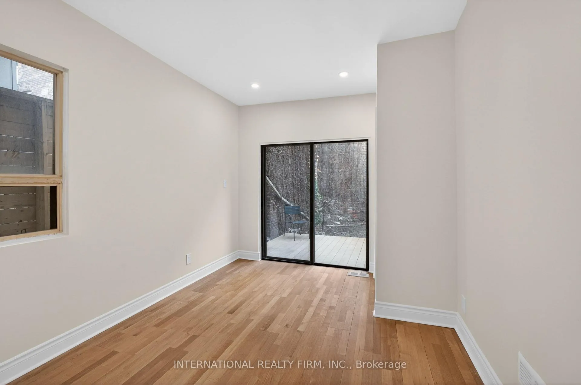 Photo 12 of Unit 2, 269 Ontario Street, Toronto, Moss Park — HOMEH