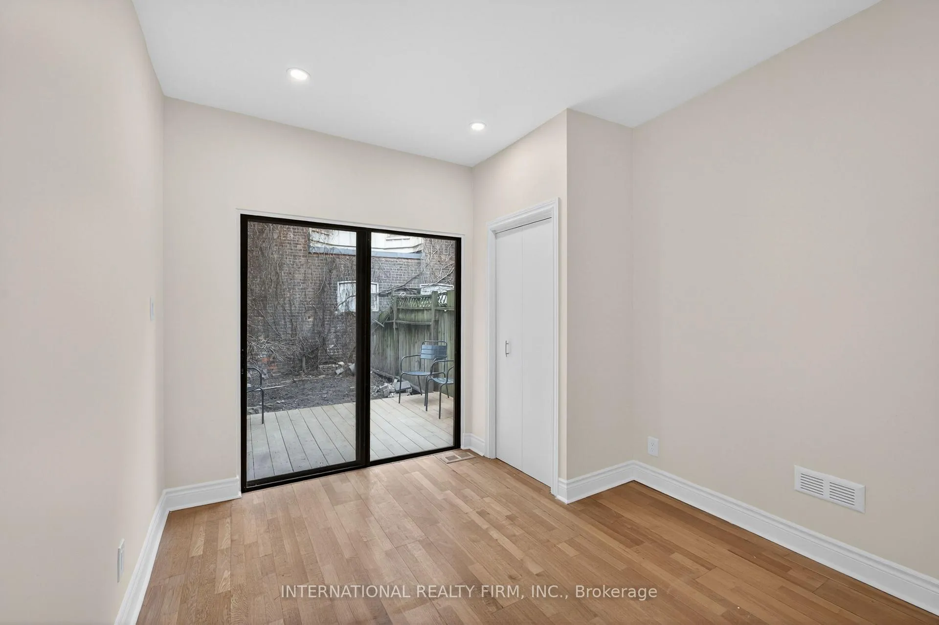 Photo 13 of Unit 2, 269 Ontario Street, Toronto, Moss Park — HOMEH