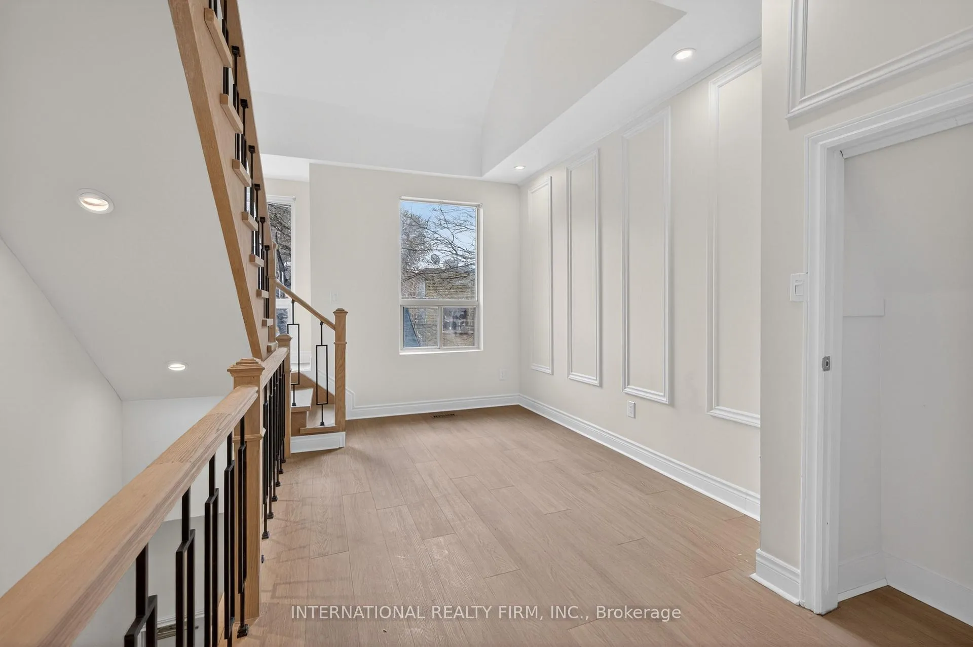 Photo 5 of Unit 1, 269 Ontario Street, Toronto, Moss Park — HOMEH