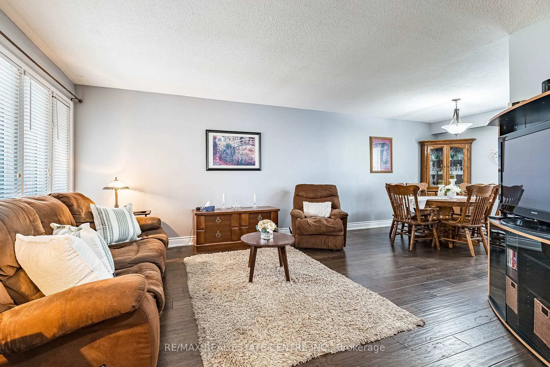 Photo 6 of 34 Berkshire Square, Brampton, Heart Lake East — HOMEH