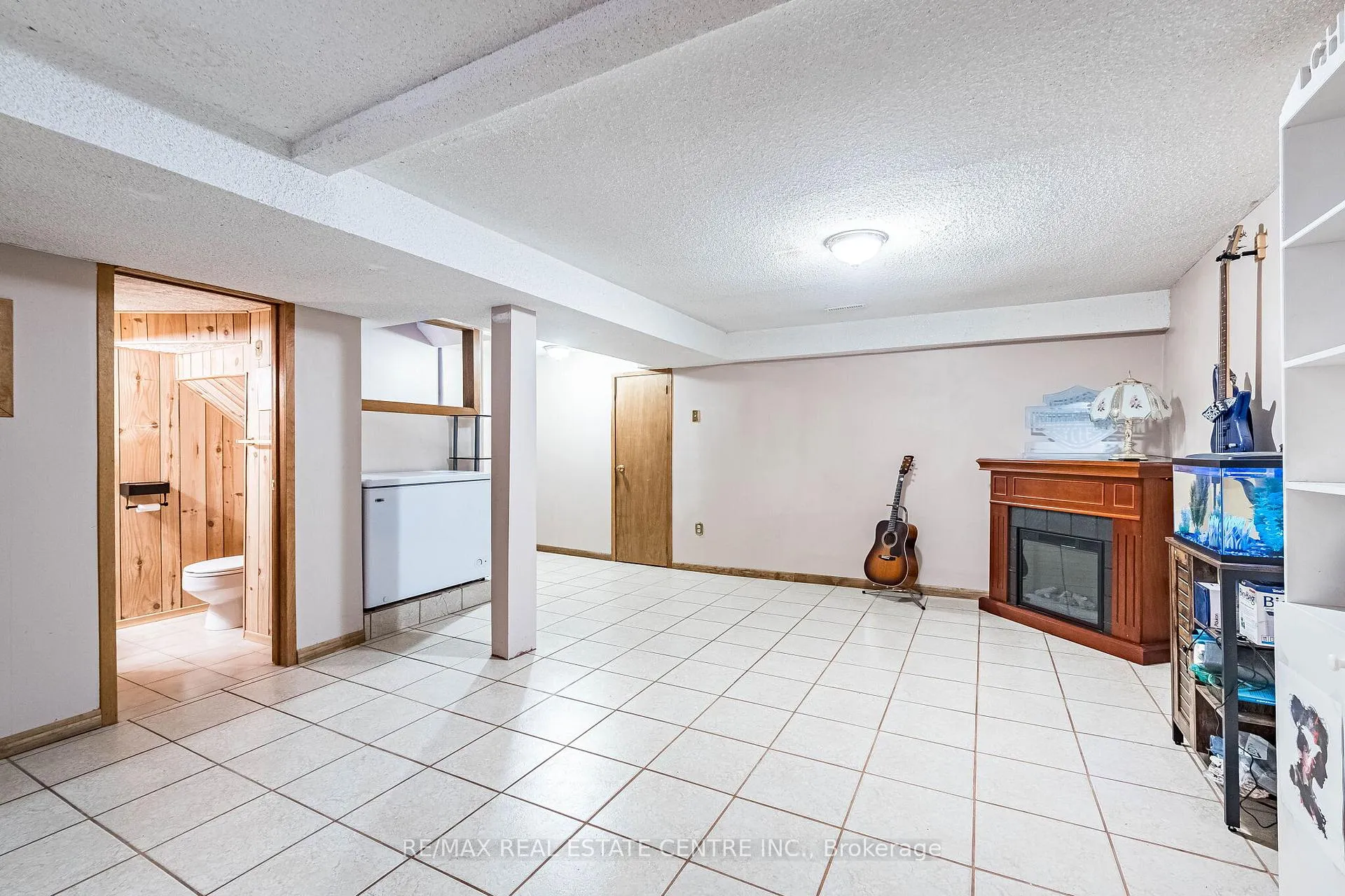 Photo 28 of 34 Berkshire Square, Brampton, Heart Lake East — HOMEH