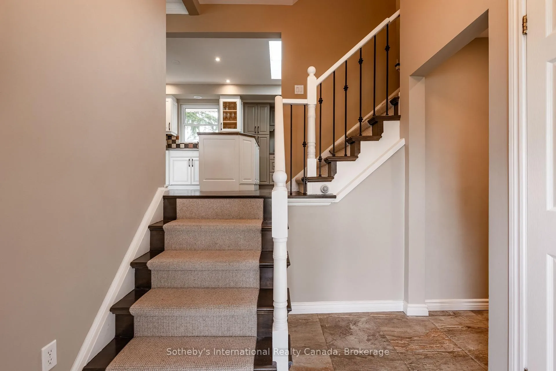 Photo 6 of 4151 Spruce Avenue, Burlington, Shoreacres — HOMEH