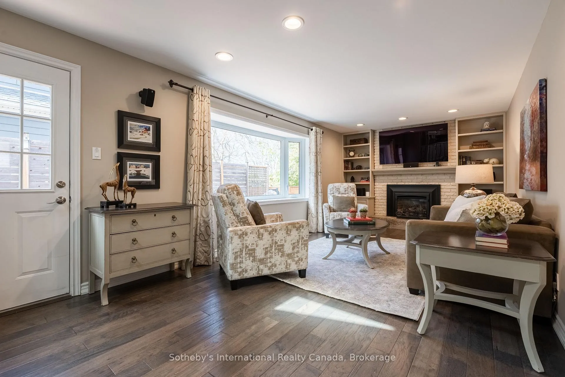 Photo 21 of 4151 Spruce Avenue, Burlington, Shoreacres — HOMEH