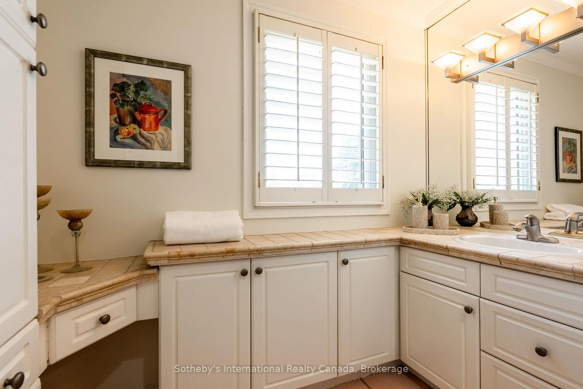 Photo 28 of 4151 Spruce Avenue, Burlington, Shoreacres — HOMEH