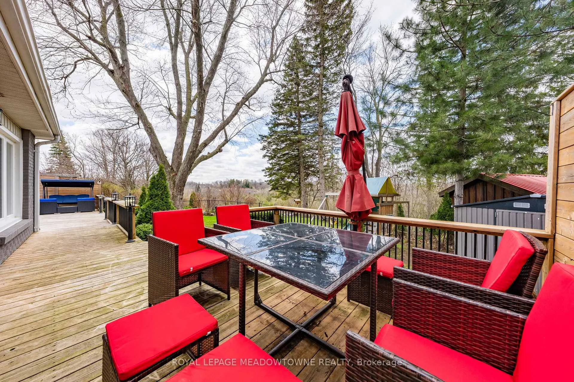 Photo 19 of 4 Chipper Court, Halton Hills, Georgetown — HOMEH
