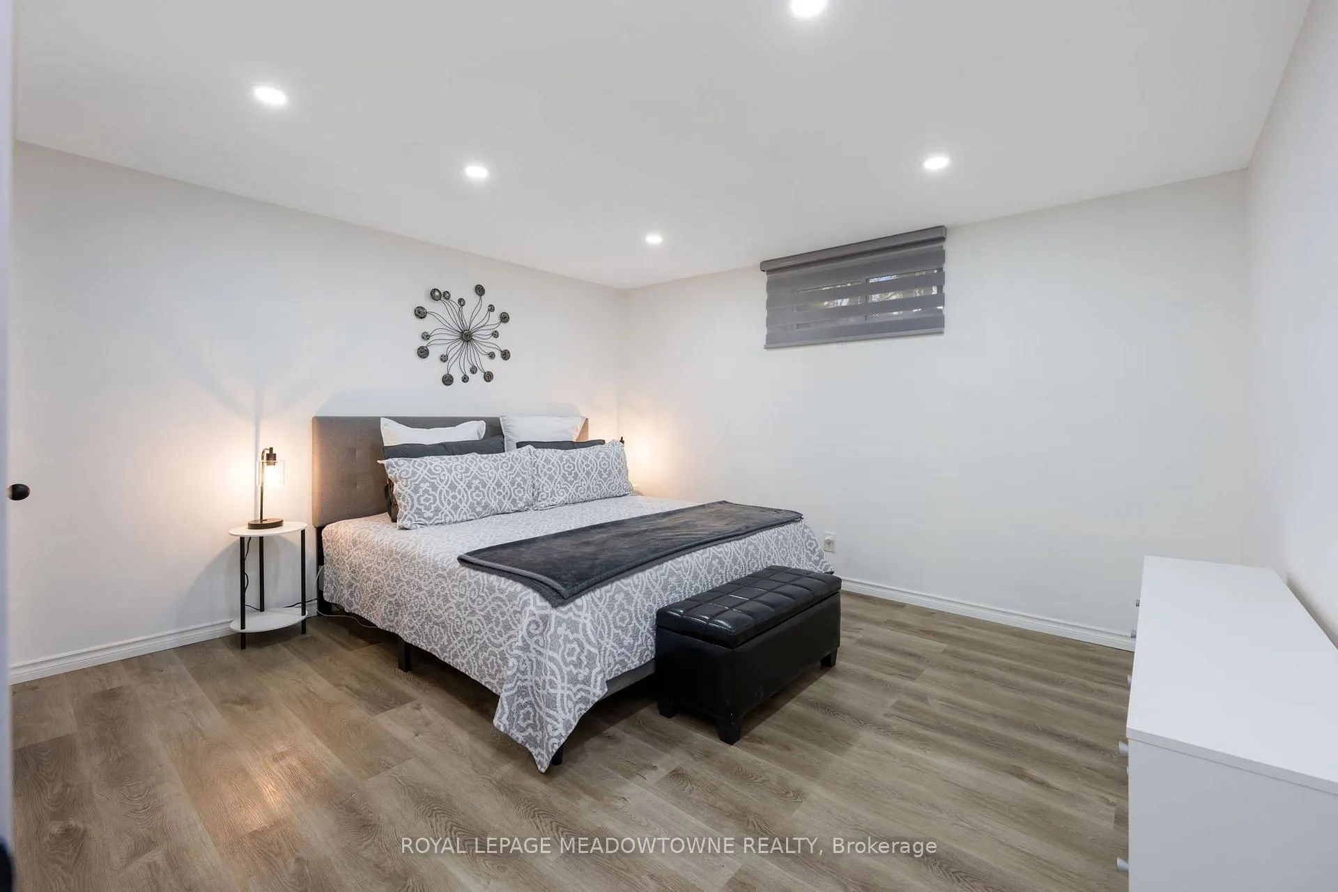 Photo 34 of 4 Chipper Court, Halton Hills, Georgetown — HOMEH