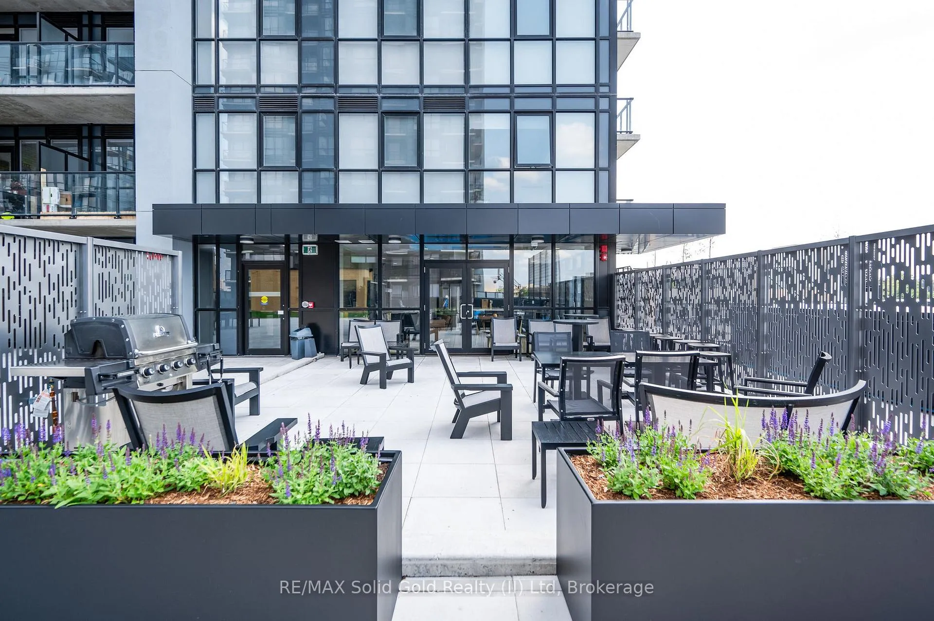 Photo 9 of Unit 2512, 108 Garment Street, Kitchener — HOMEH