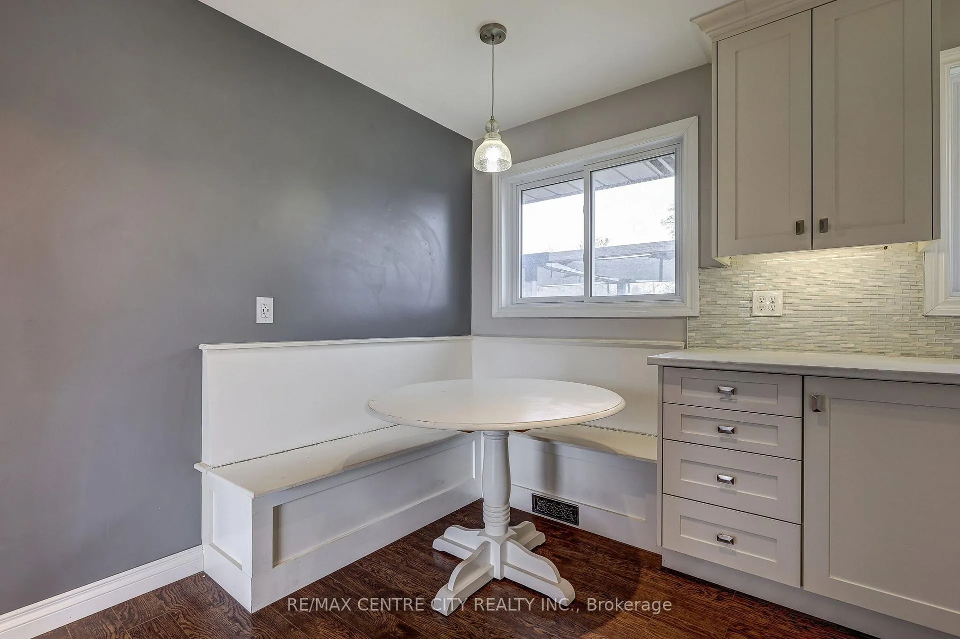 Photo 13 of 784 Elm Street, Central Elgin, Rural Central Elgin — HOMEH