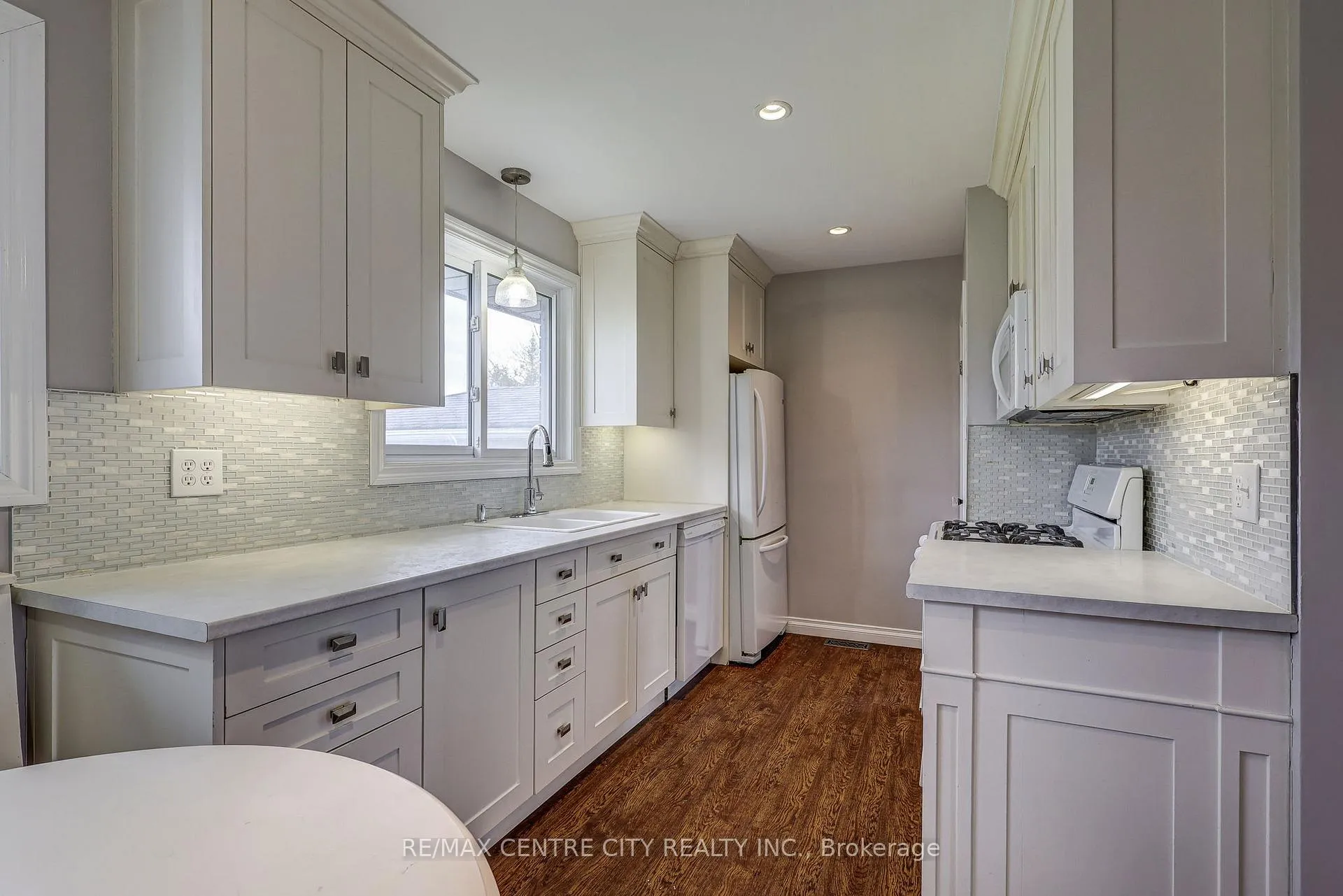 Photo 14 of 784 Elm Street, Central Elgin, Rural Central Elgin — HOMEH