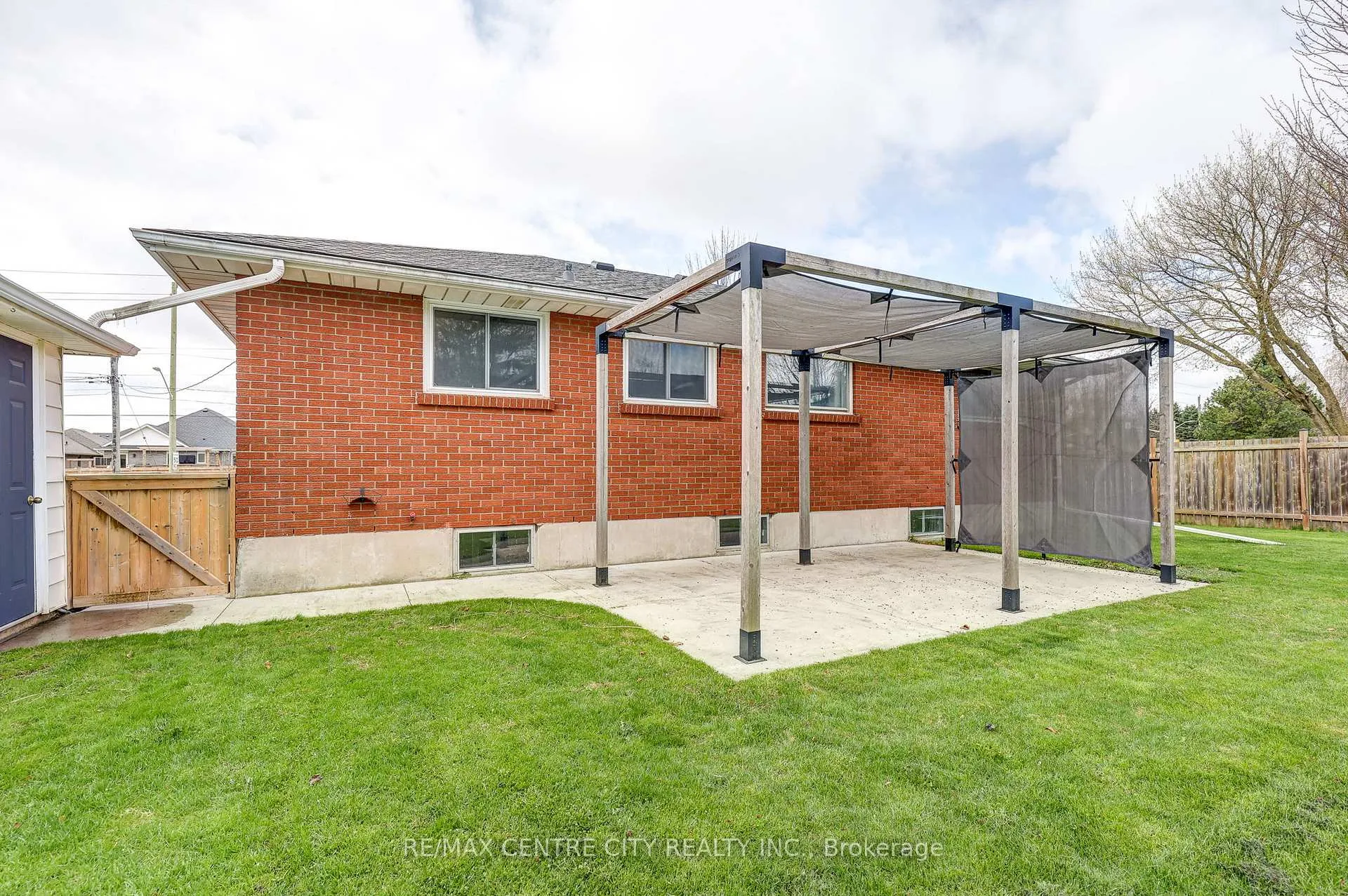 Photo 31 of 784 Elm Street, Central Elgin, Rural Central Elgin — HOMEH