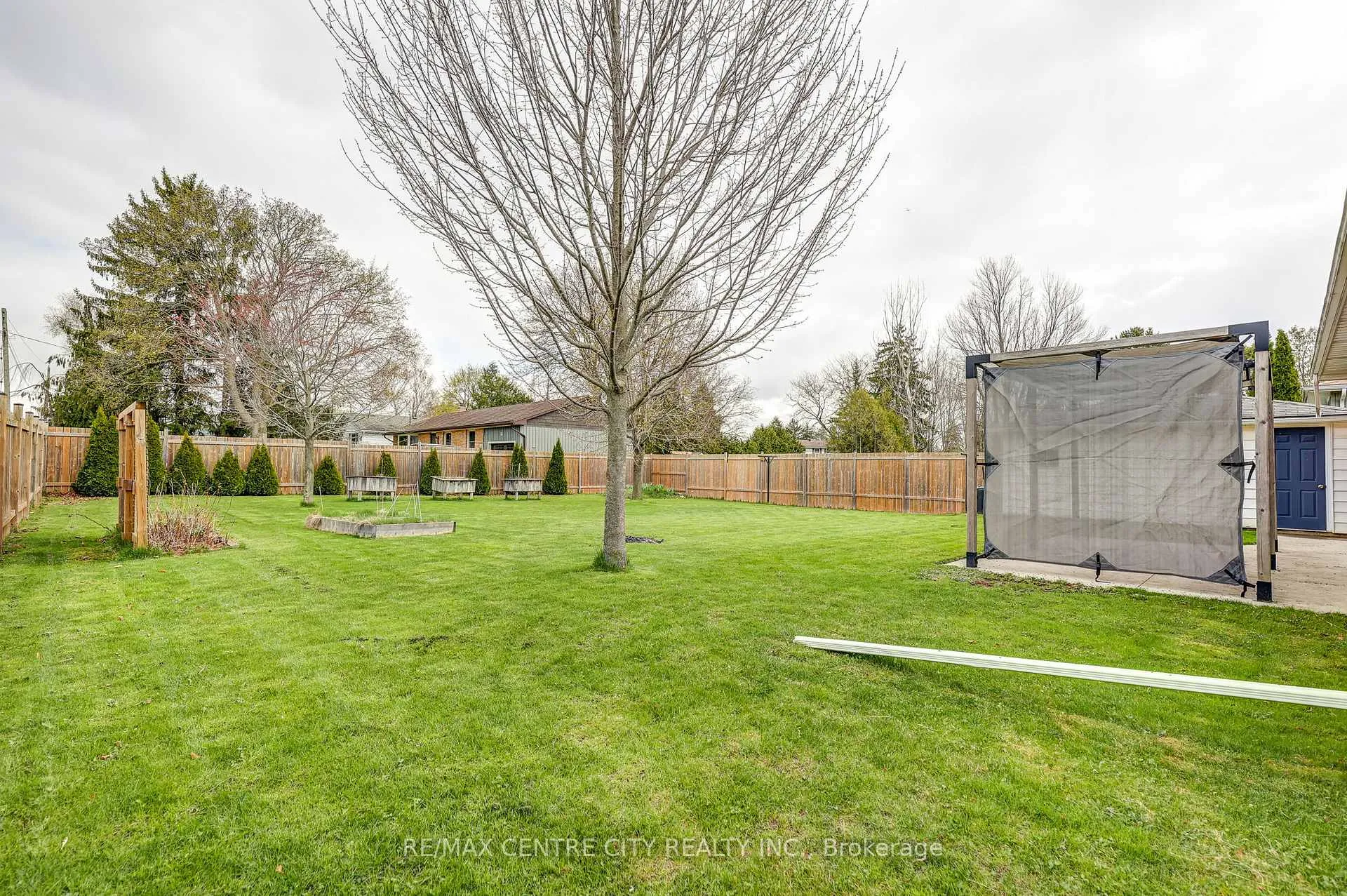 Photo 34 of 784 Elm Street, Central Elgin, Rural Central Elgin — HOMEH