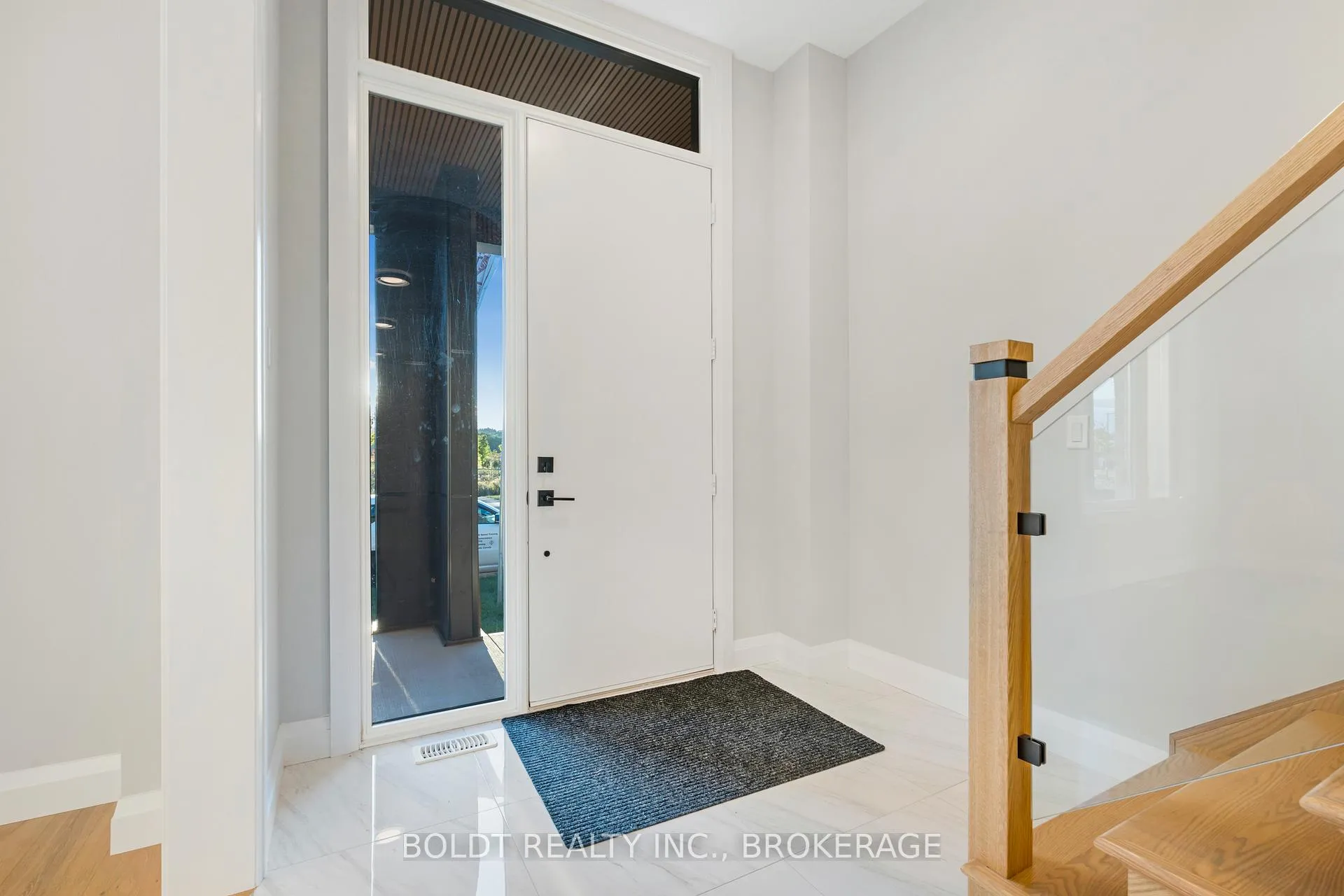 Photo 6 of 35 Wellspring Way, Pelham, Fonthill — HOMEH