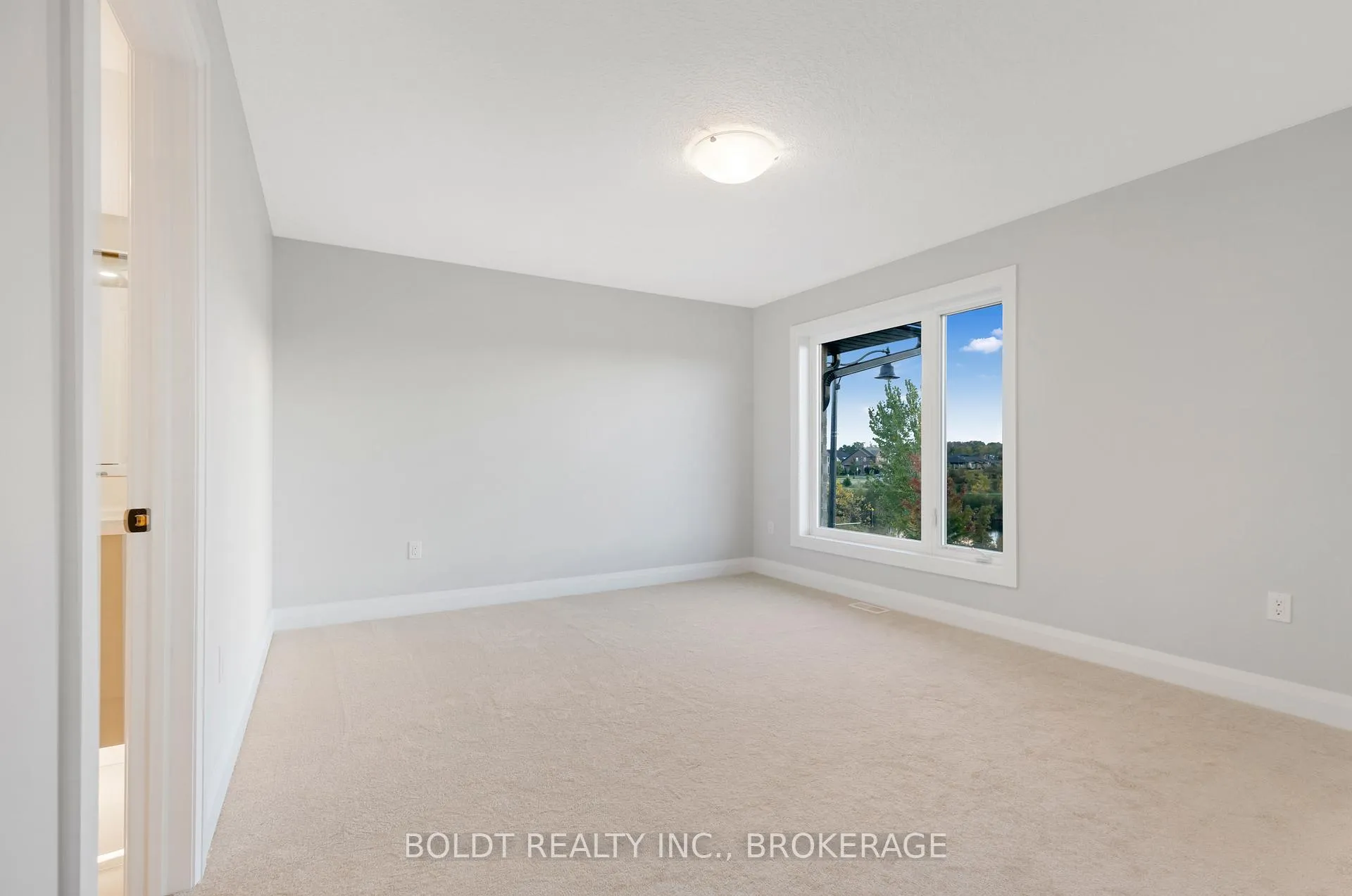 Photo 25 of 35 Wellspring Way, Pelham, Fonthill — HOMEH