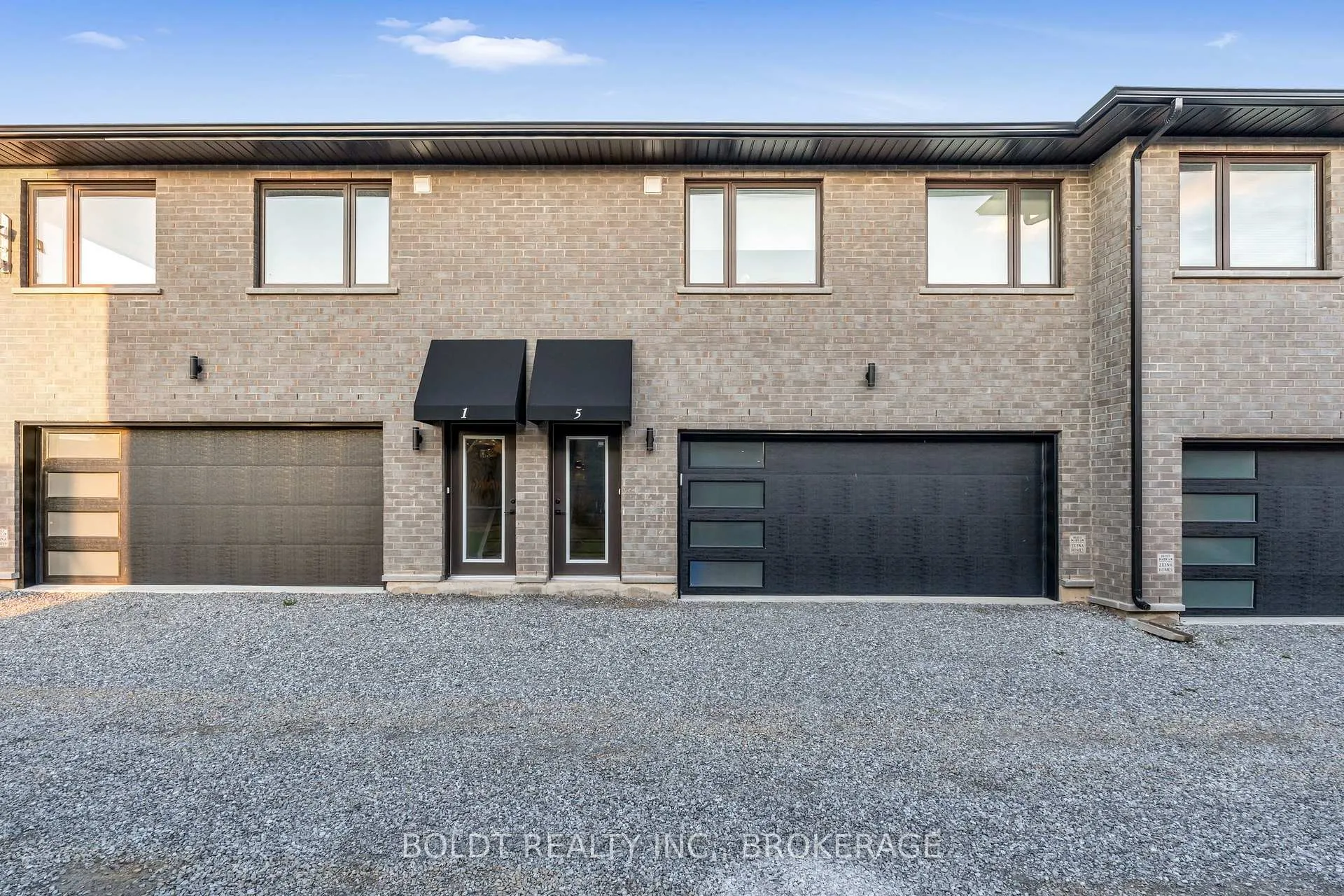 Photo 33 of 35 Wellspring Way, Pelham, Fonthill — HOMEH
