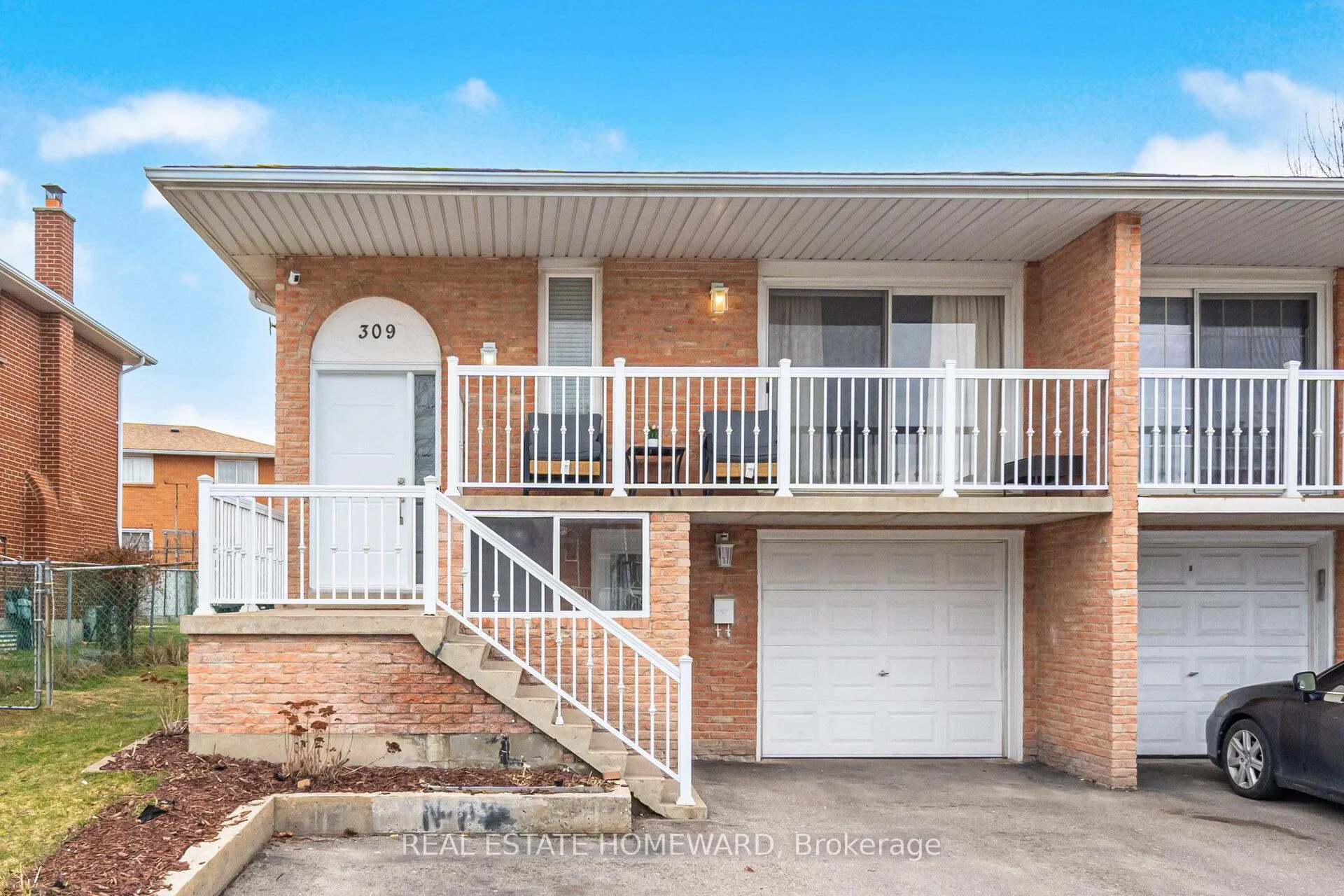 Photo 1 of 309 Royal Salisbury Way, Brampton, Madoc — HOMEH