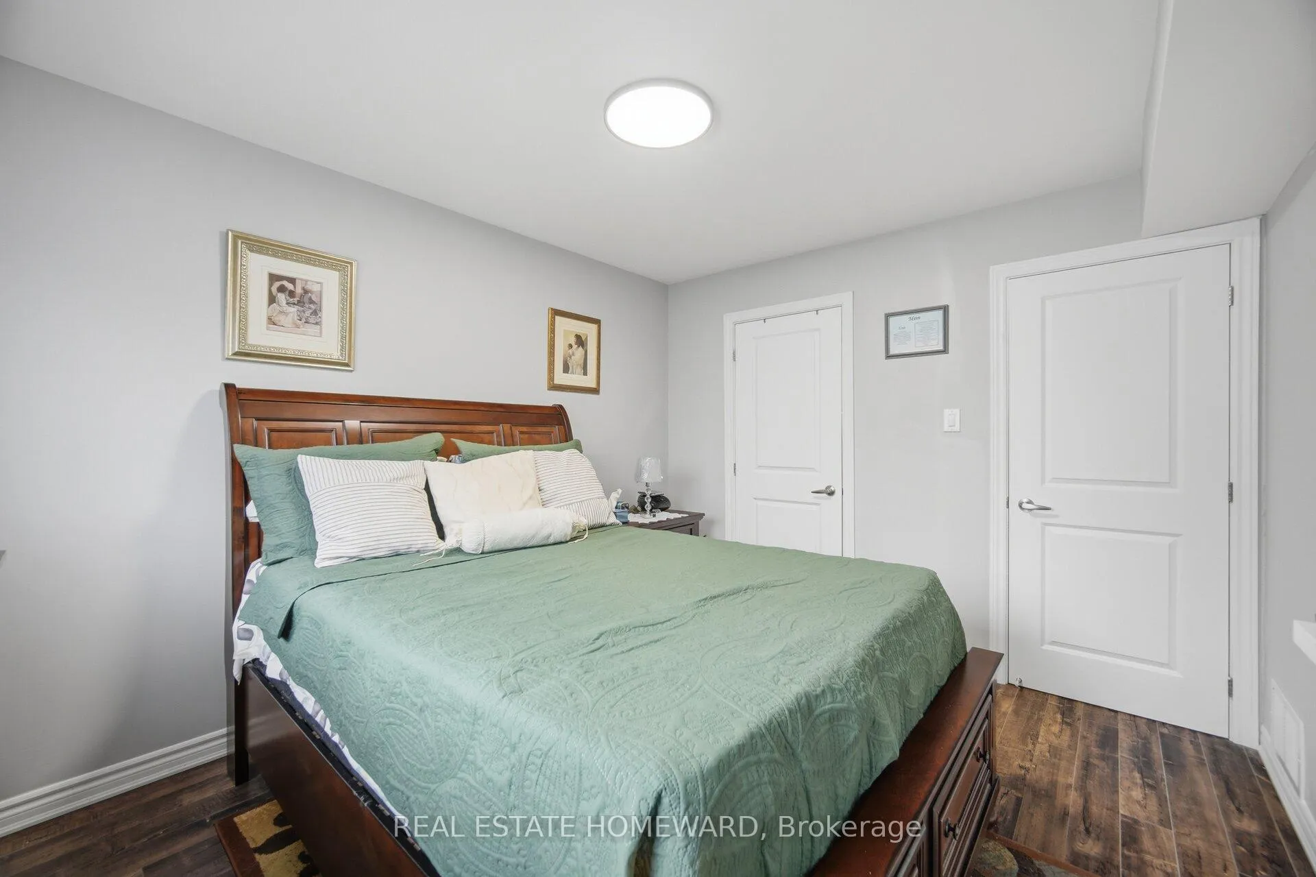 Photo 13 of 309 Royal Salisbury Way, Brampton, Madoc — HOMEH