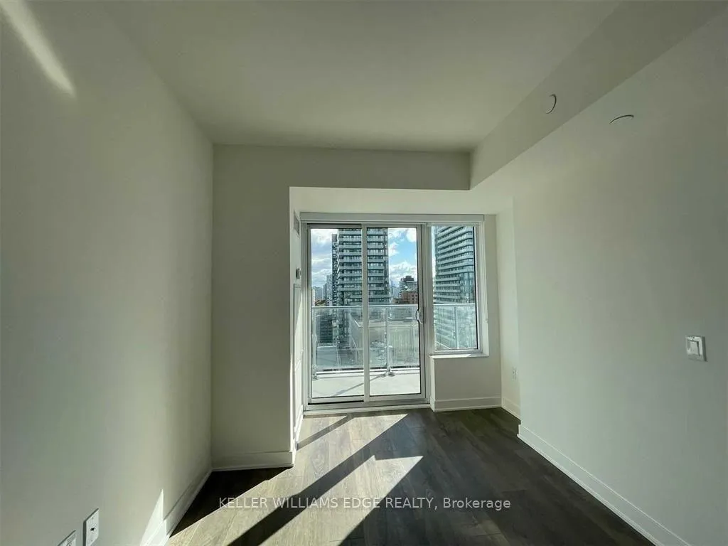 Photo 4 of Unit 1206, 195 Redpath Avenue, Toronto, Mount Pleasant West — HOMEH