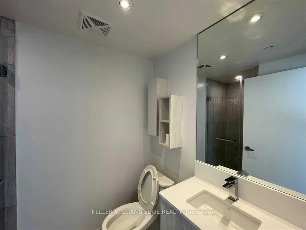 Photo 6 of Unit 1206, 195 Redpath Avenue, Toronto, Mount Pleasant West — HOMEH