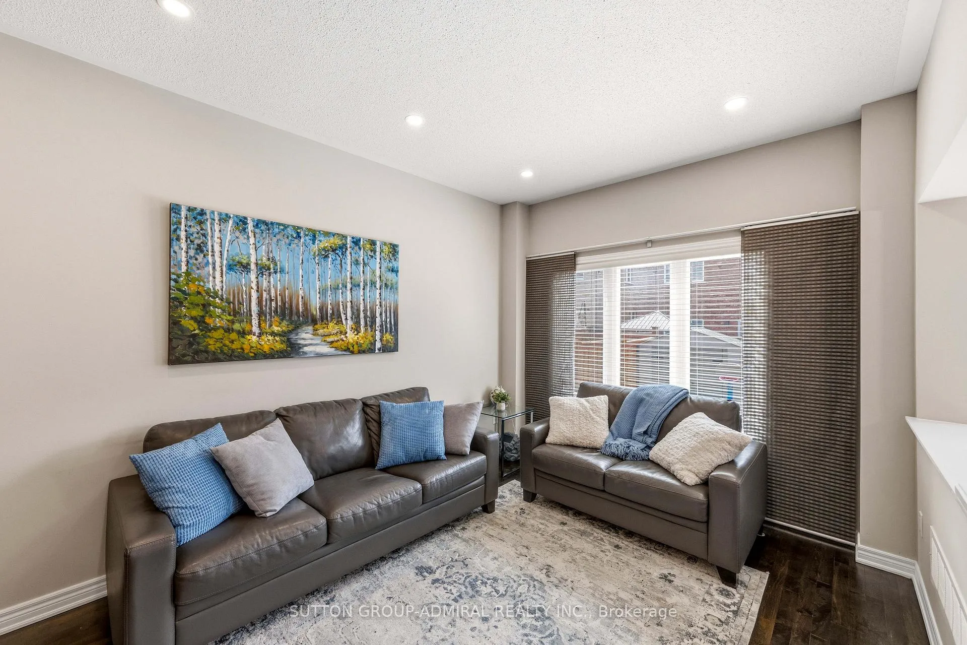 Photo 9 of 141 Lauderdale Drive, Vaughan, Patterson — HOMEH