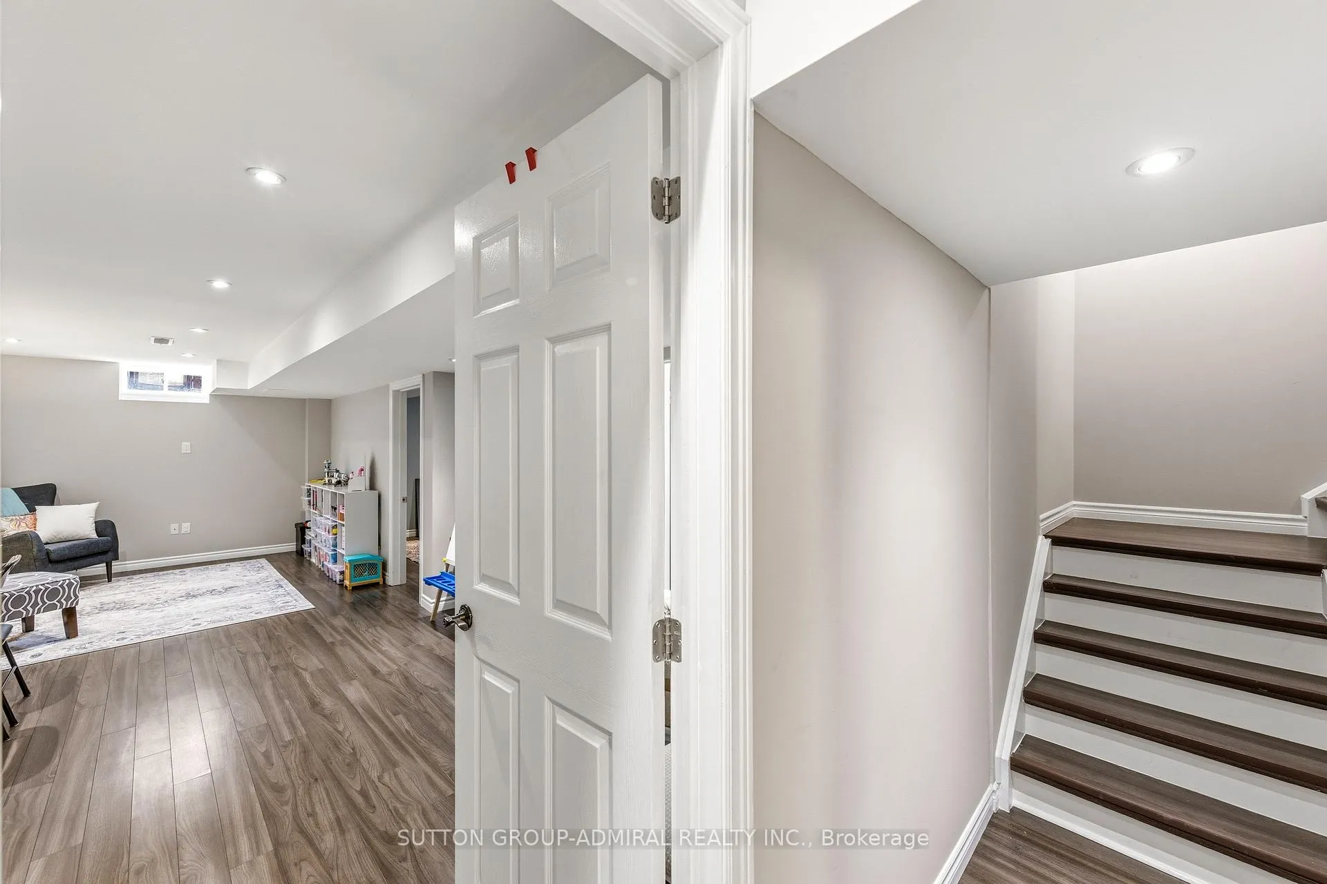 Photo 27 of 141 Lauderdale Drive, Vaughan, Patterson — HOMEH