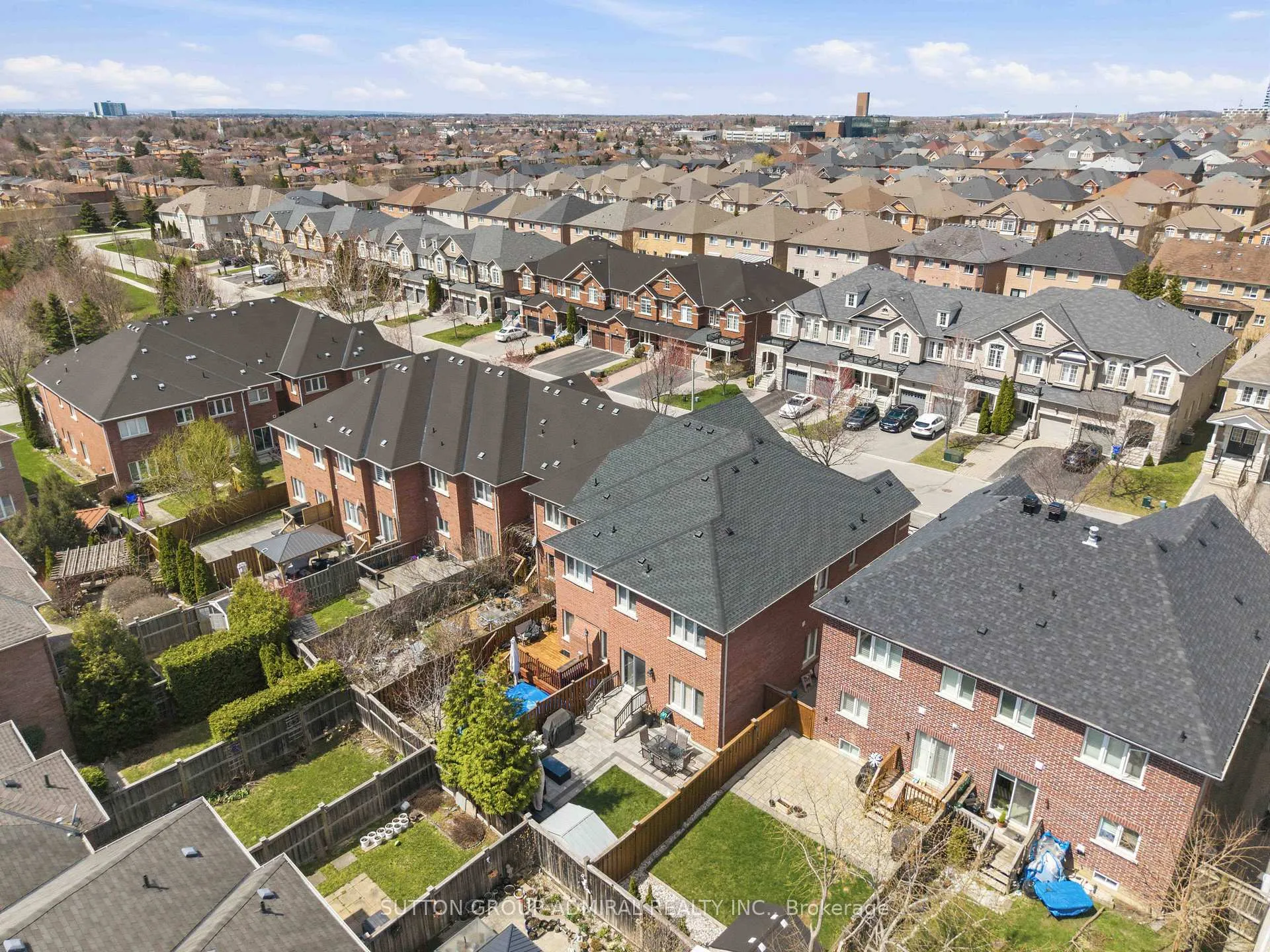 Photo 43 of 141 Lauderdale Drive, Vaughan, Patterson — HOMEH