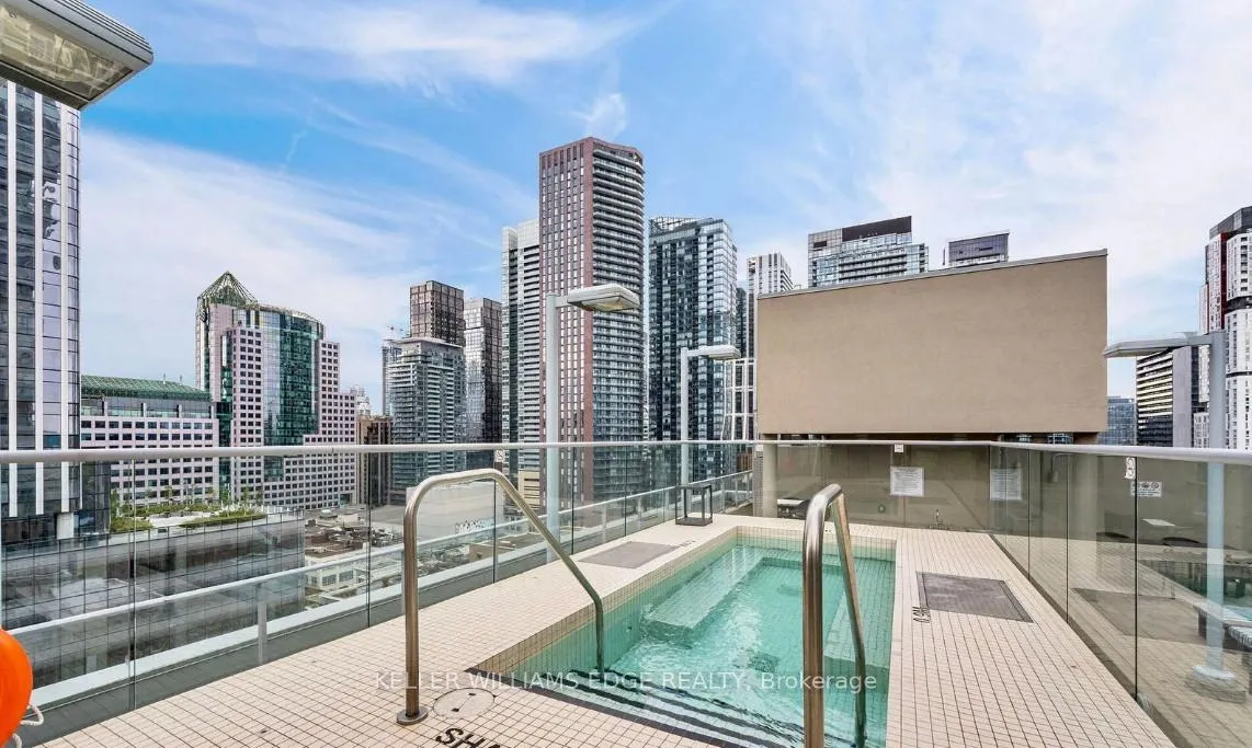 Photo 19 of Unit 1013, 21 Nelson Street, Toronto, Waterfront Communities — HOMEH