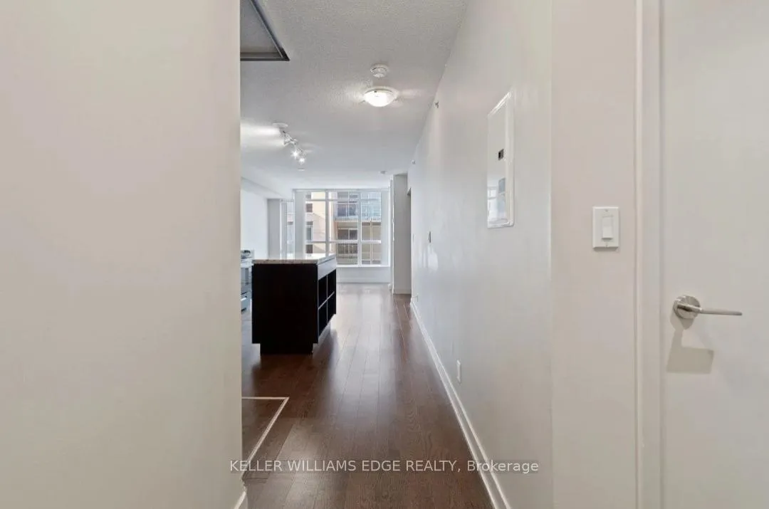 Photo 17 of Unit 414, 21 Nelson Street, Toronto, Waterfront Communities — HOMEH