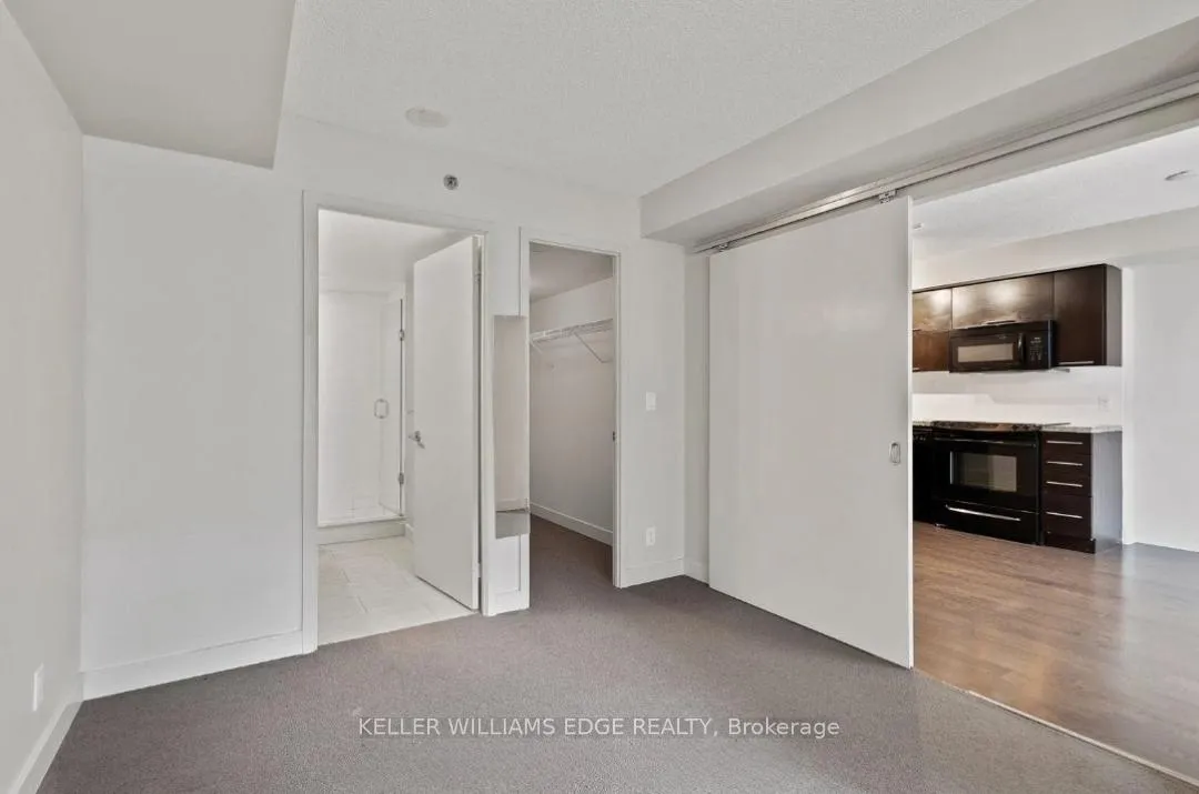 Photo 20 of Unit 414, 21 Nelson Street, Toronto, Waterfront Communities — HOMEH