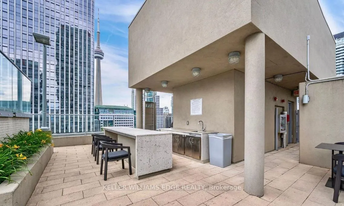 Photo 32 of Unit 414, 21 Nelson Street, Toronto, Waterfront Communities — HOMEH