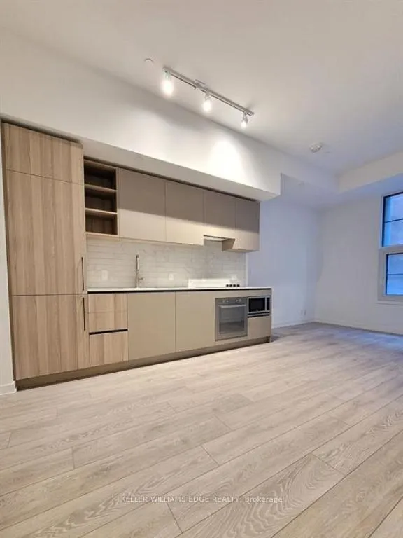 Photo 5 of Unit 601, 55 Mercer Street, Toronto, Waterfront Communities — HOMEH