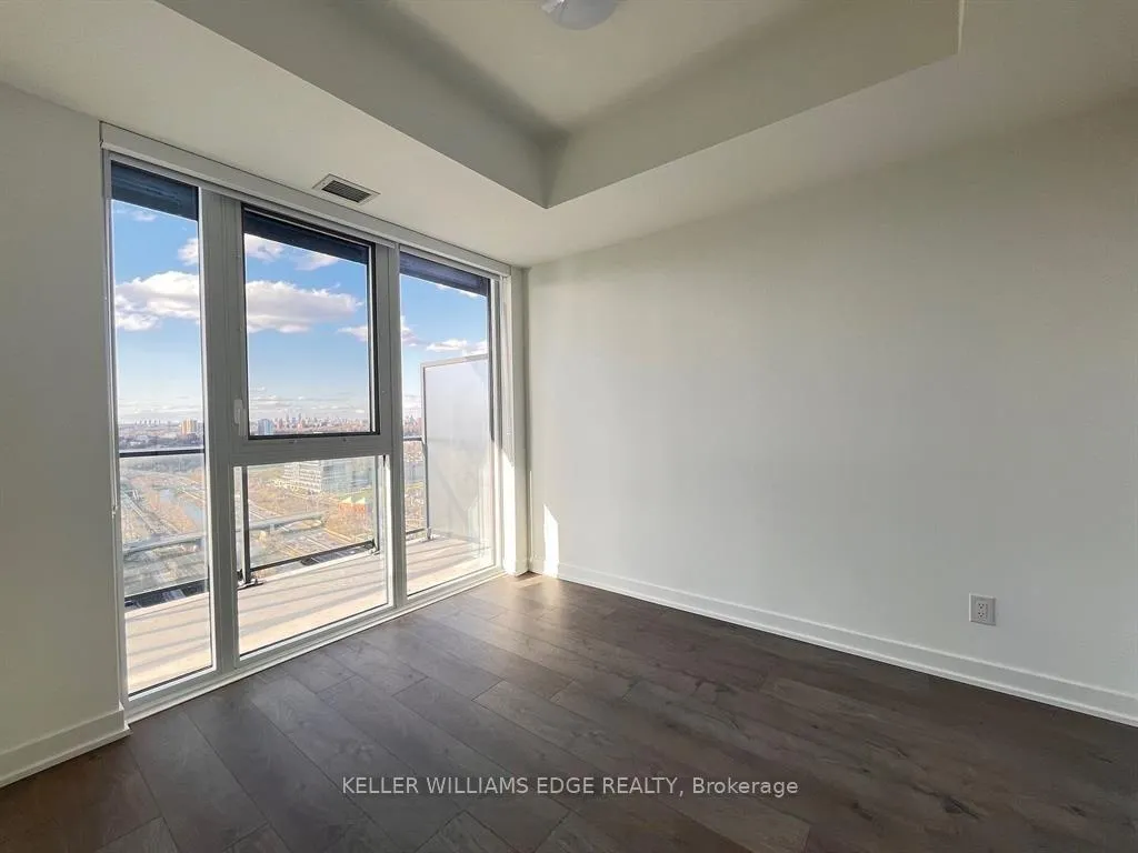 Photo 4 of Unit 2711, 5 Defries Street, Toronto, Regent Park — HOMEH