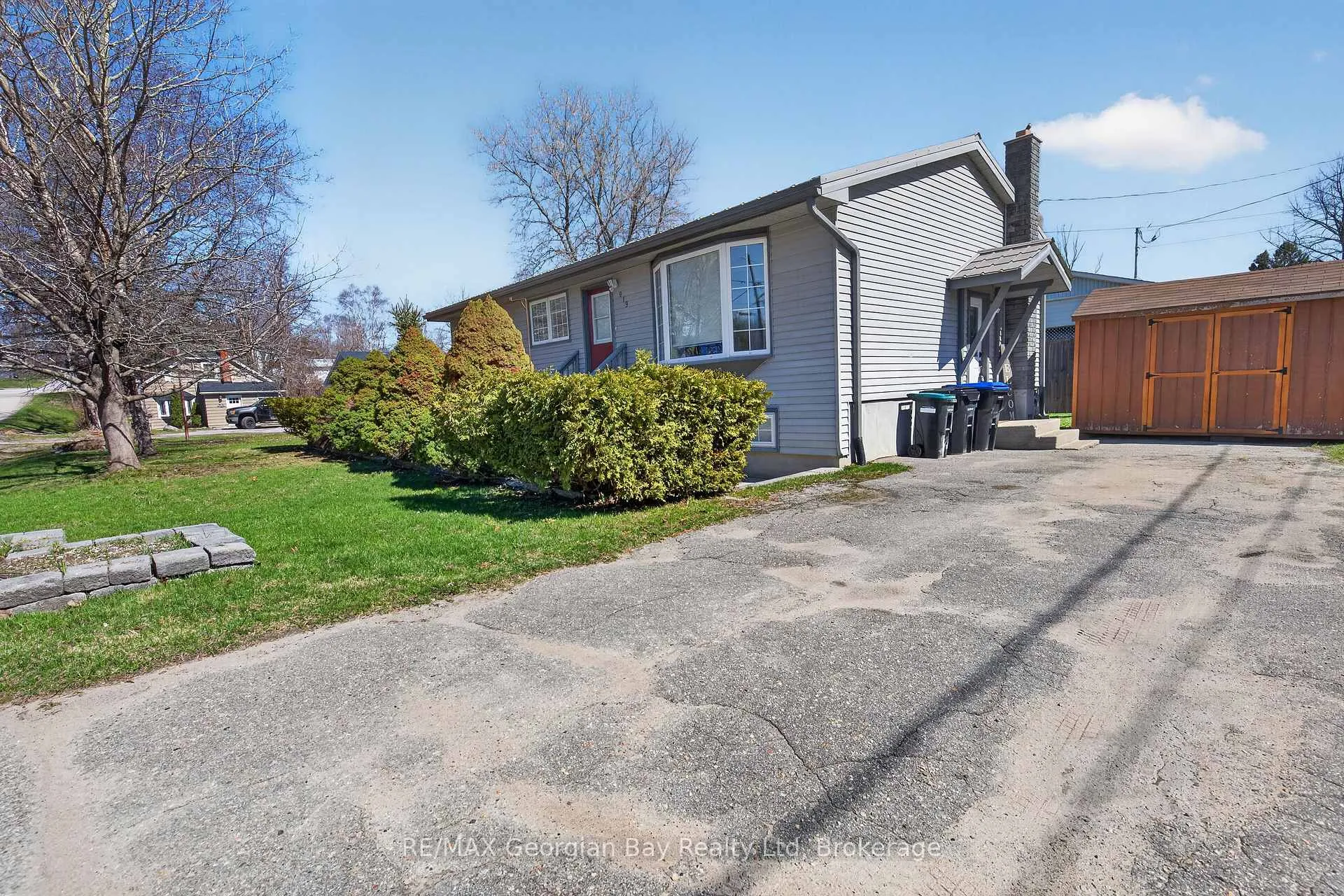 Photo 29 of 919 Eighth Avenue, Tay, Port McNicoll — HOMEH