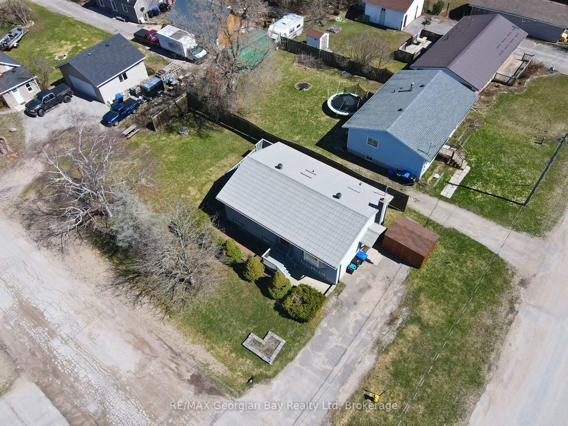 Photo 30 of 919 Eighth Avenue, Tay, Port McNicoll — HOMEH
