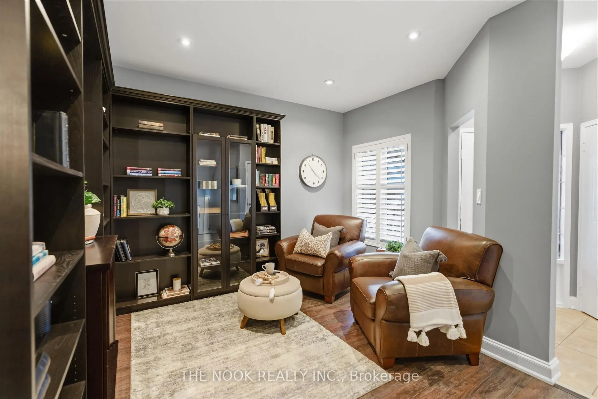 Photo 3 of 117 Point Hope Place, Whitby, Port Whitby — HOMEH