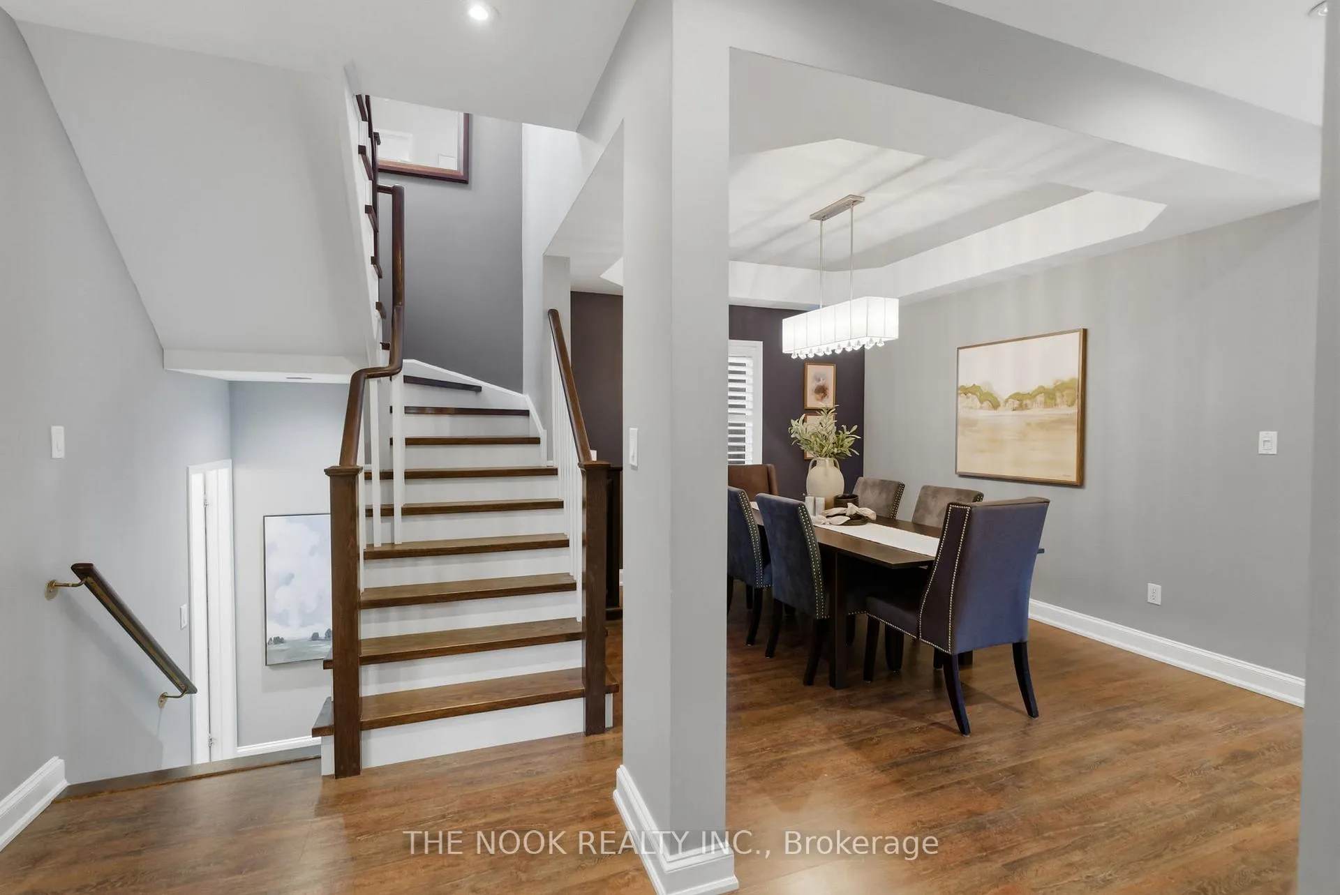 Photo 5 of 117 Point Hope Place, Whitby, Port Whitby — HOMEH