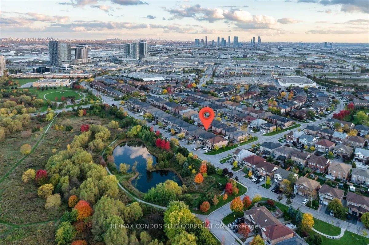 Photo 4 of 289 Deepsprings Crescent, Vaughan, Vellore Village — HOMEH