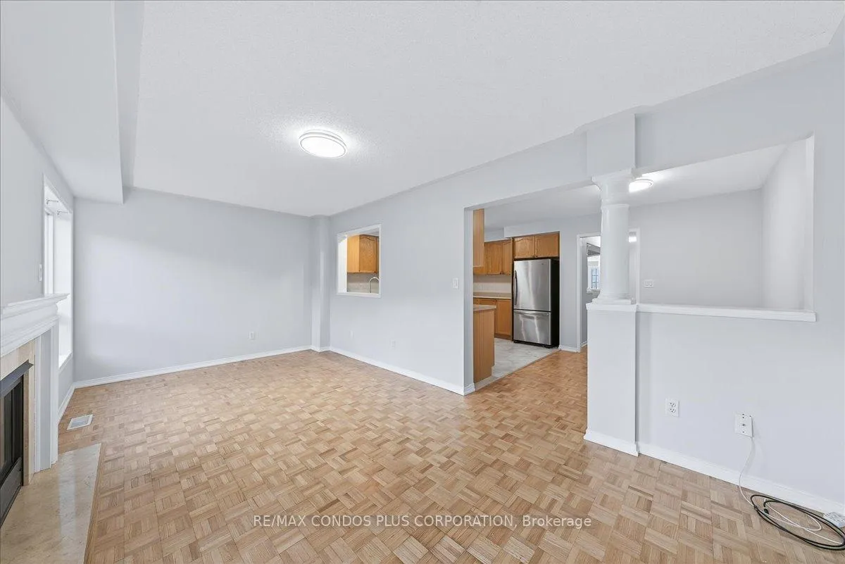 Photo 15 of 289 Deepsprings Crescent, Vaughan, Vellore Village — HOMEH