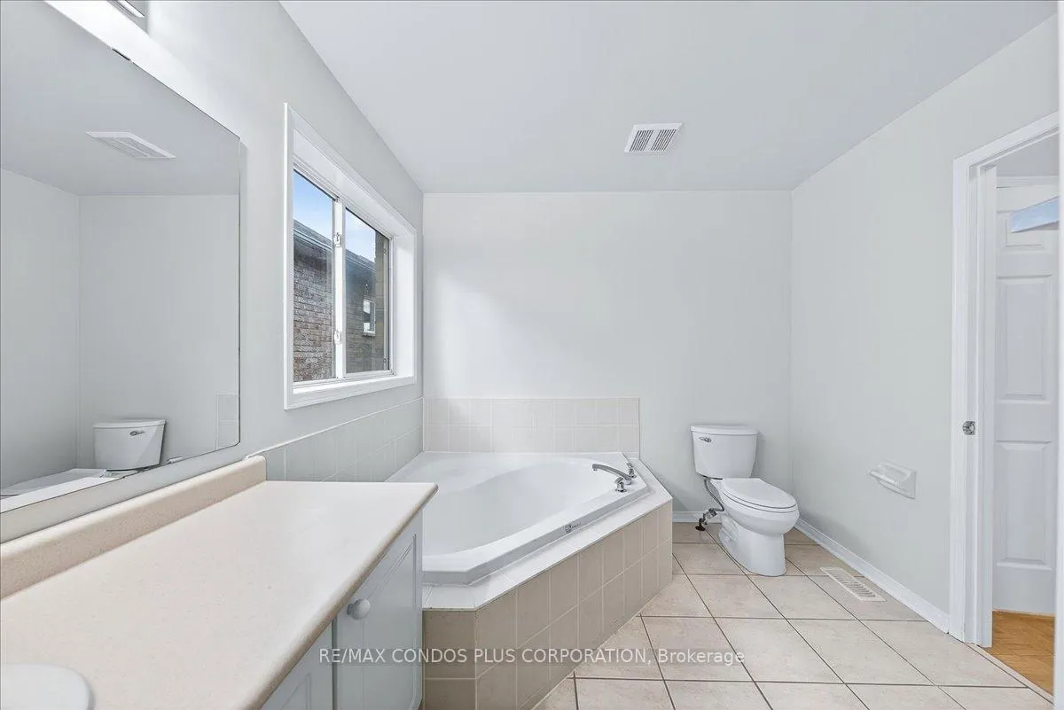 Photo 24 of 289 Deepsprings Crescent, Vaughan, Vellore Village — HOMEH