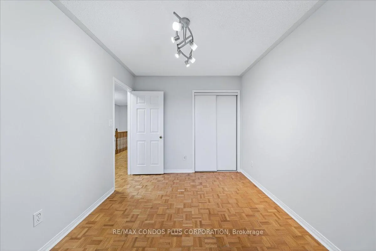Photo 34 of 289 Deepsprings Crescent, Vaughan, Vellore Village — HOMEH