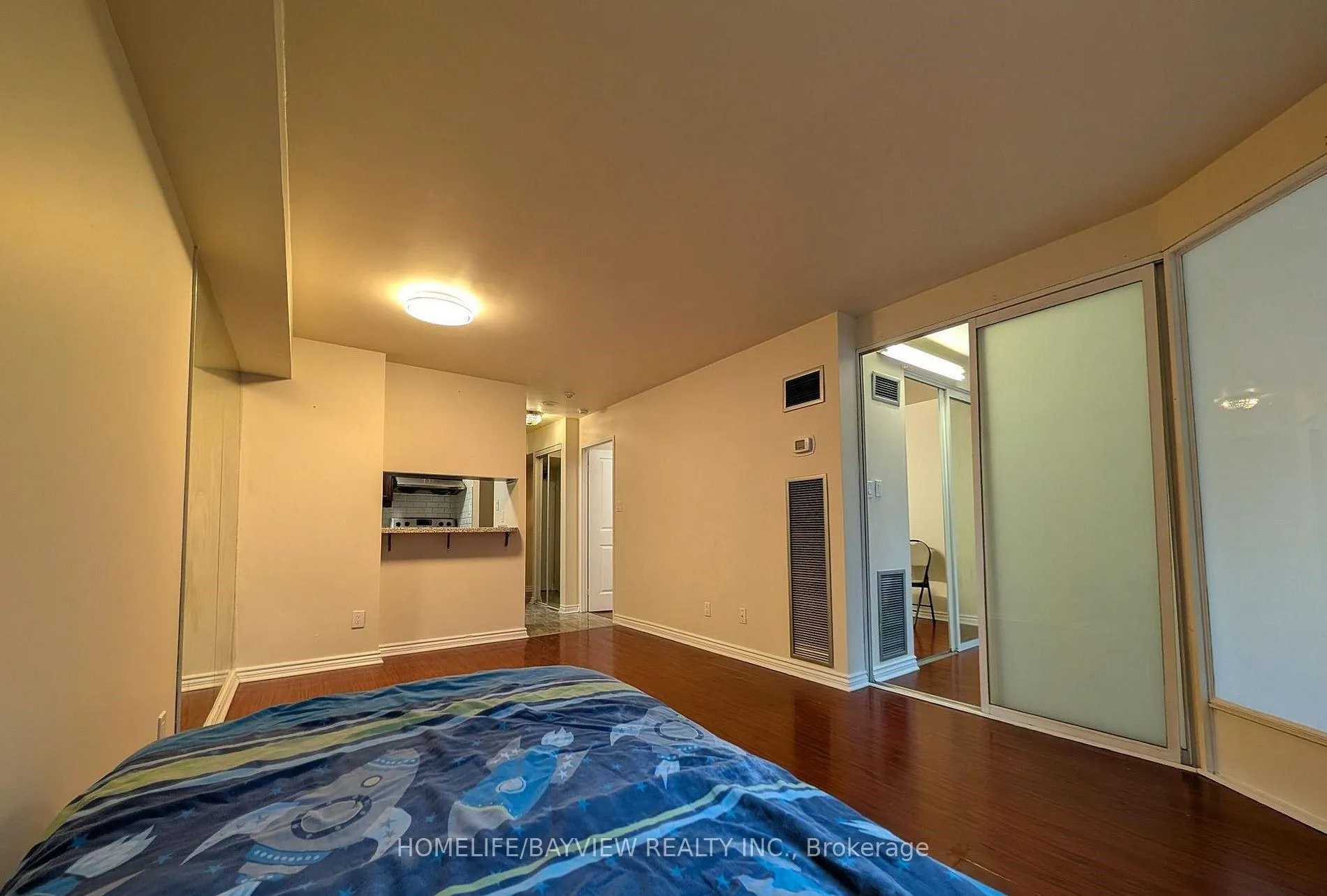Photo 7 of Unit 222, 633 bay Street, Toronto, Bay Street Corridor — HOMEH