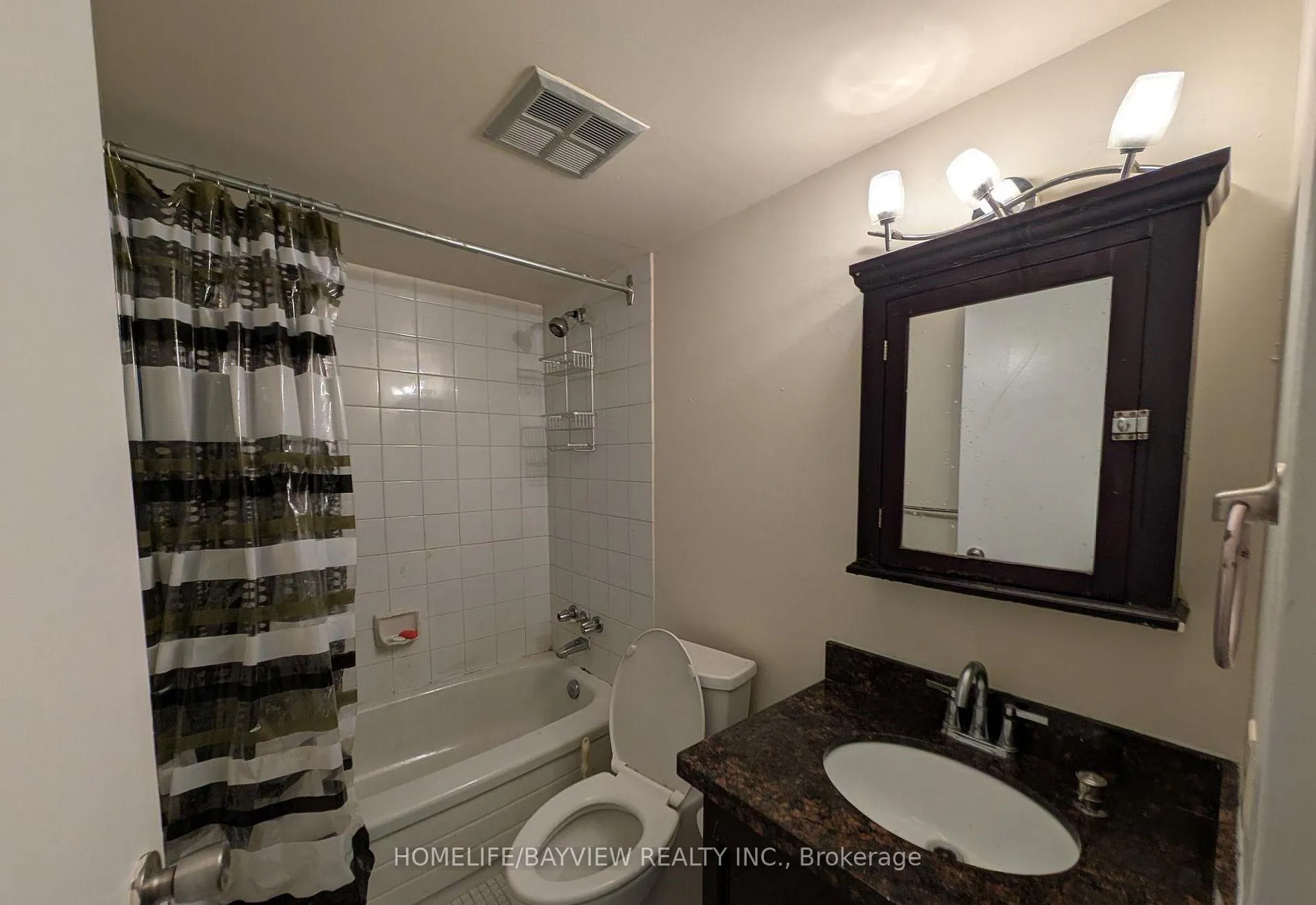 Photo 8 of Unit 222, 633 bay Street, Toronto, Bay Street Corridor — HOMEH