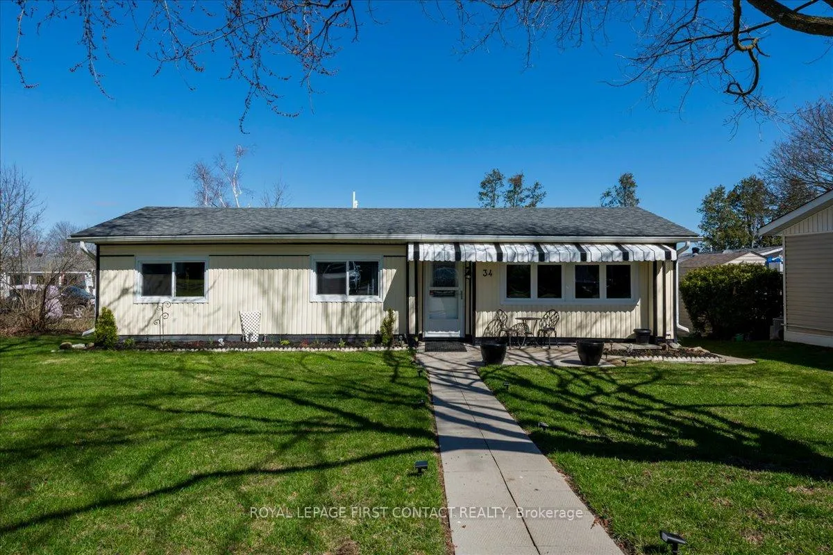 Photo 1 of 34 Flora Drive, Innisfil, Rural Innisfil — HOMEH