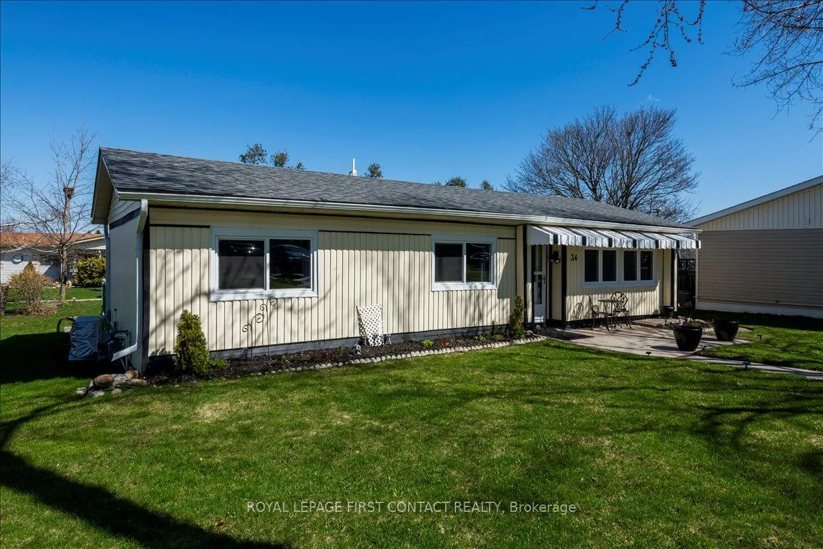 Photo 2 of 34 Flora Drive, Innisfil, Rural Innisfil — HOMEH
